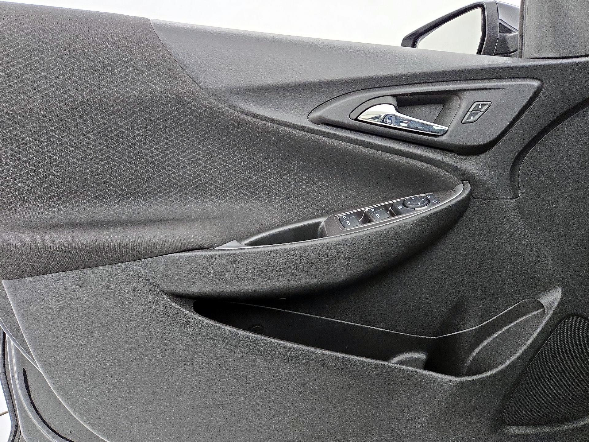 Thumbnail: 2024 Chevrolet Malibu - 12