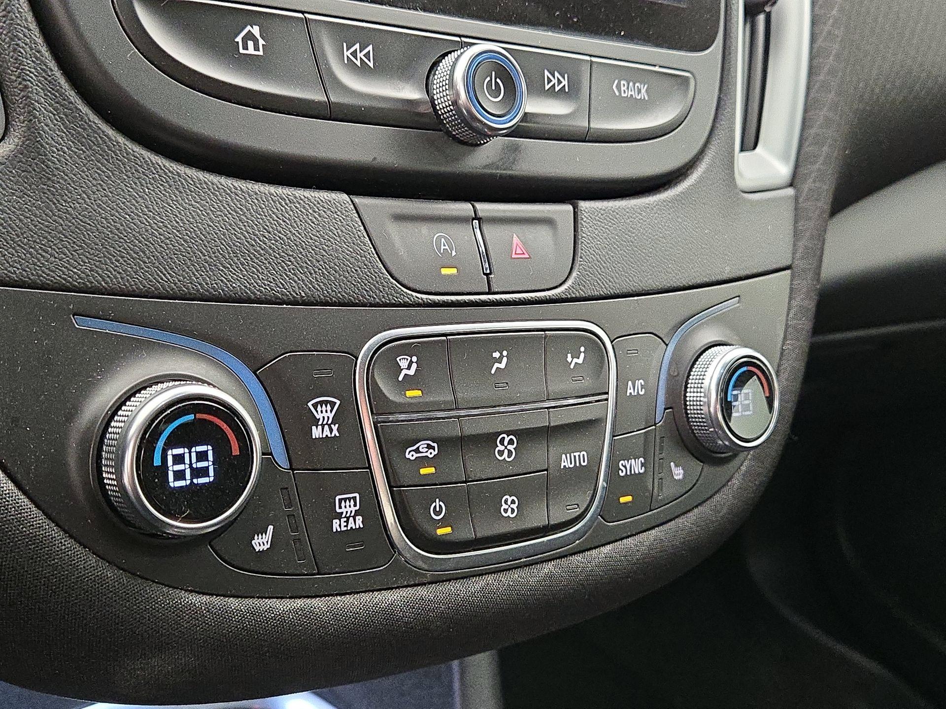 Thumbnail: 2024 Chevrolet Malibu - 15