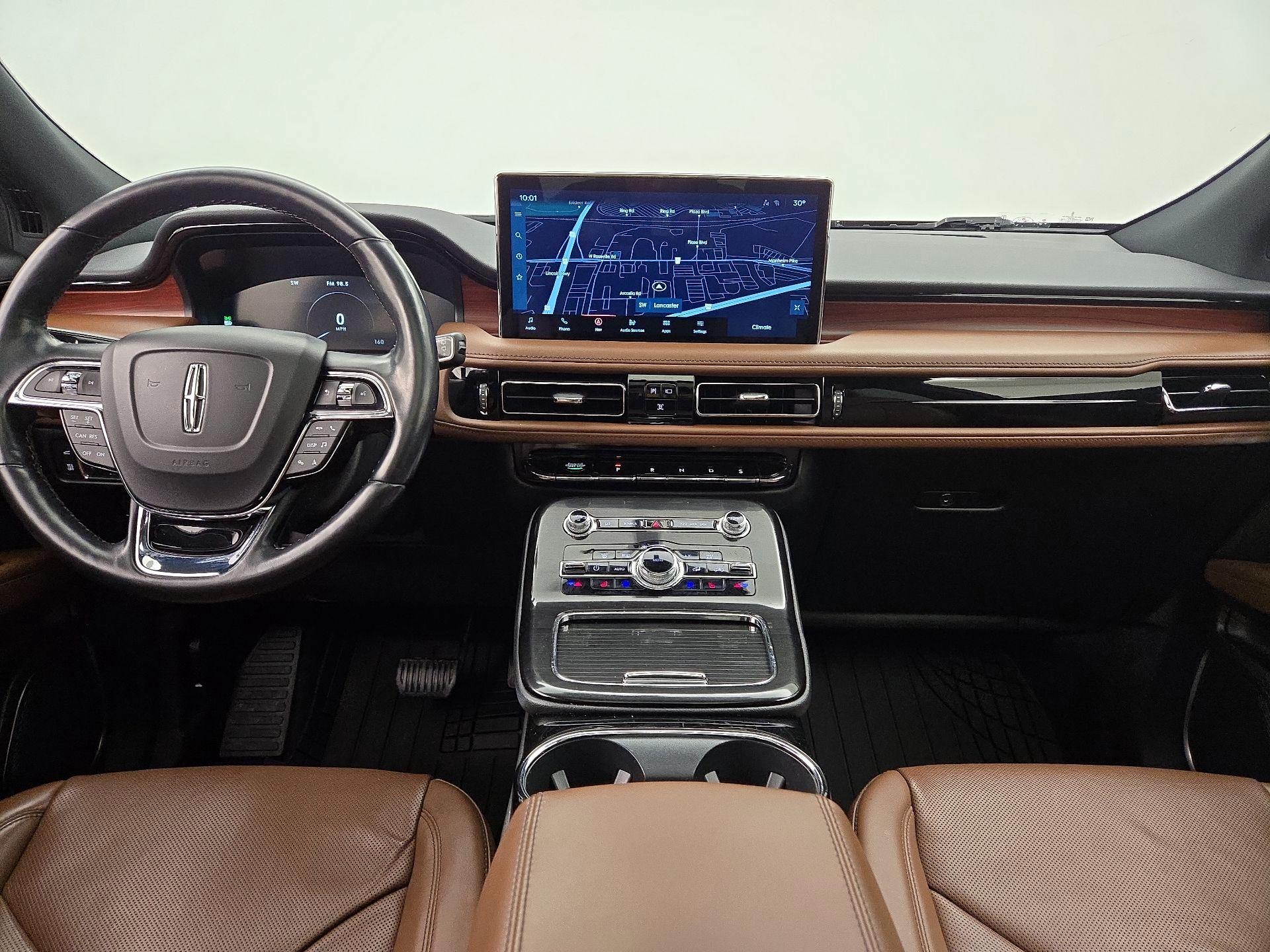 Thumbnail: 2022 Lincoln Nautilus - 9