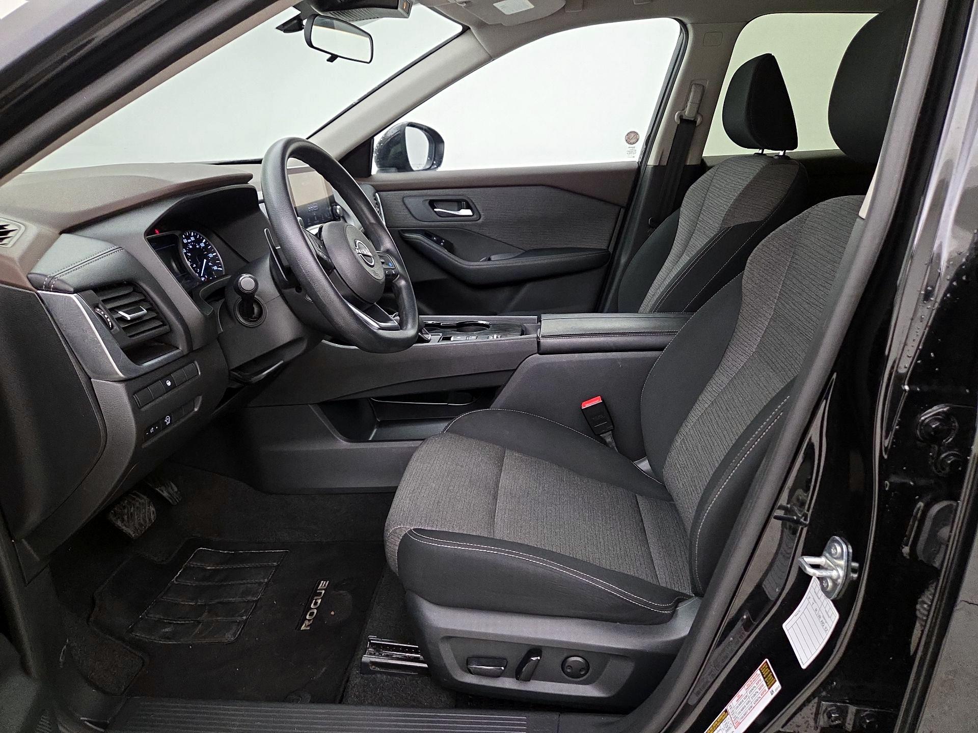 Thumbnail: 2023 Nissan Rogue - 11