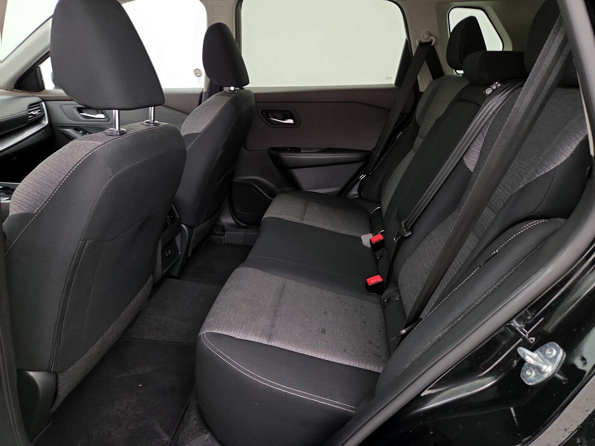 Thumbnail: 2023 Nissan Rogue - 19