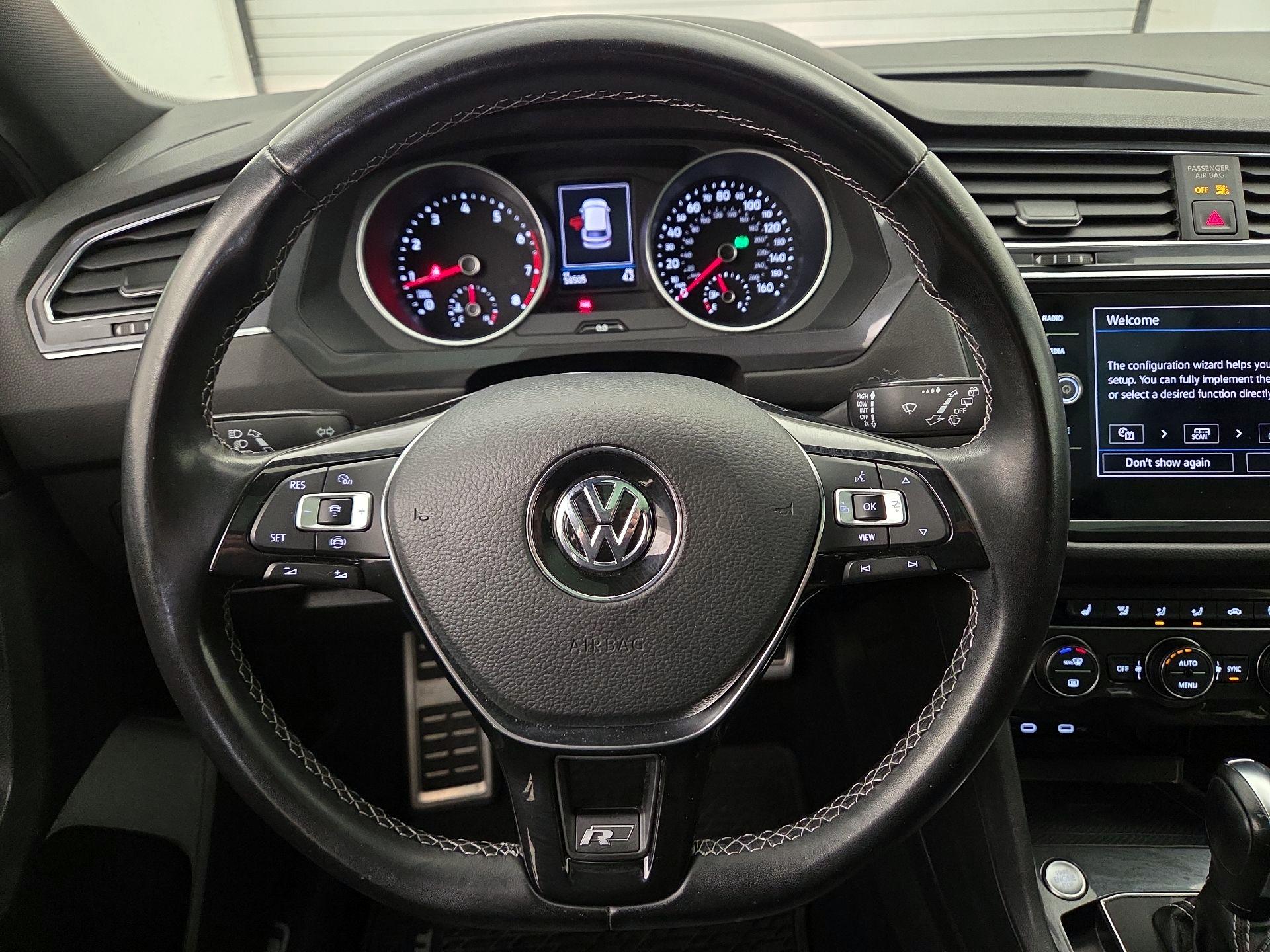 Thumbnail: 2021 Volkswagen Tiguan - 10