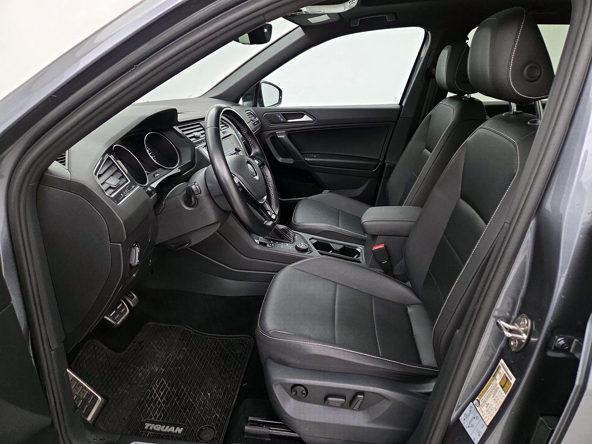 Thumbnail: 2021 Volkswagen Tiguan - 11