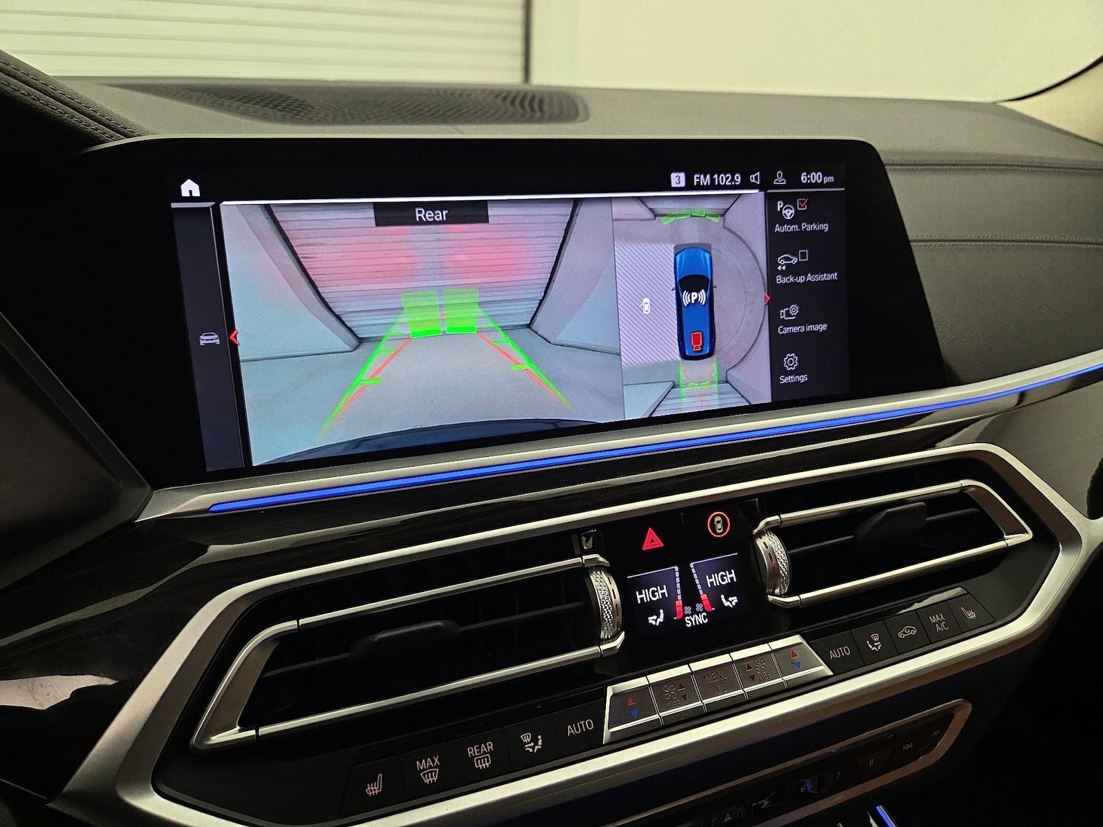 2021 BMW X7 40i - Photo 15