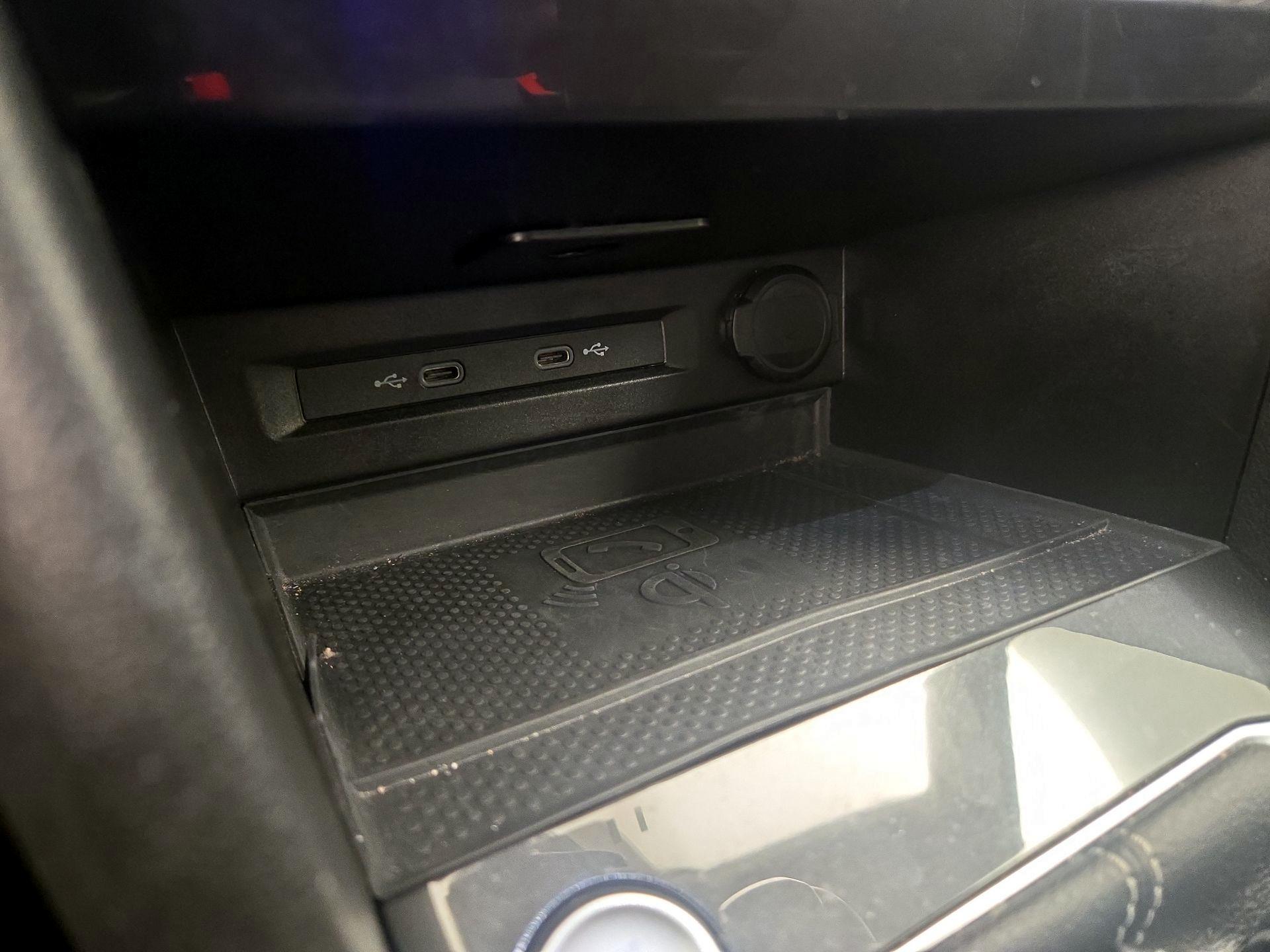 Thumbnail: 2024 Volkswagen Tiguan - 18