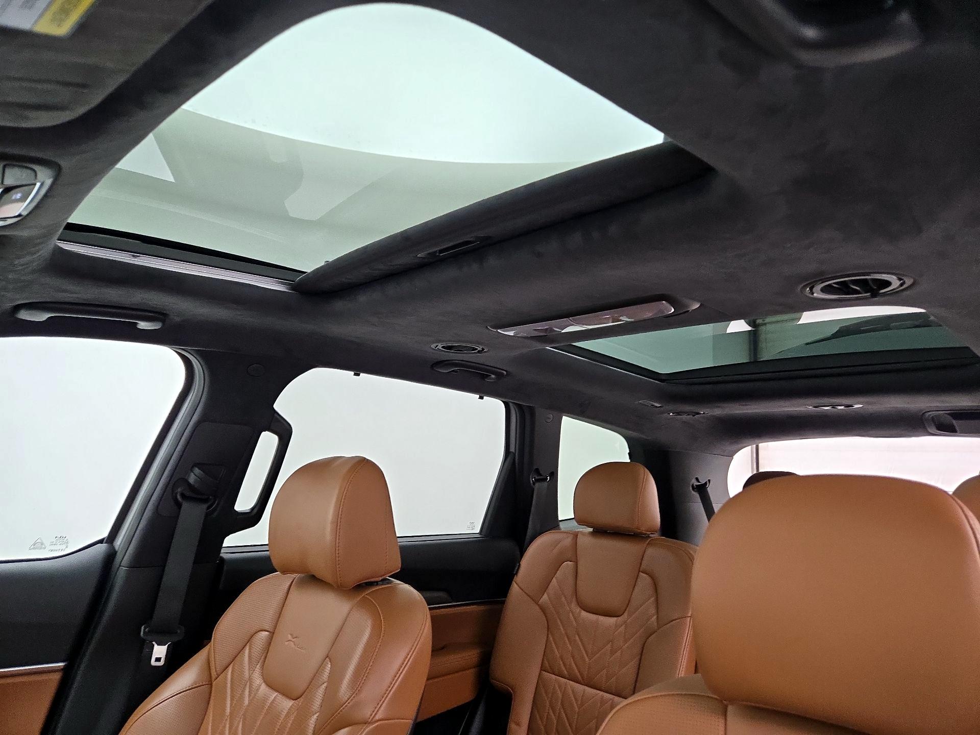 Thumbnail: 2024 Kia Telluride - 20