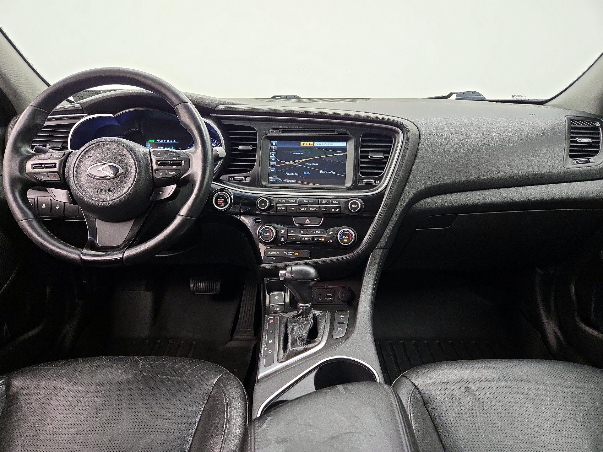 Thumbnail: 2015 Kia Optima - 9