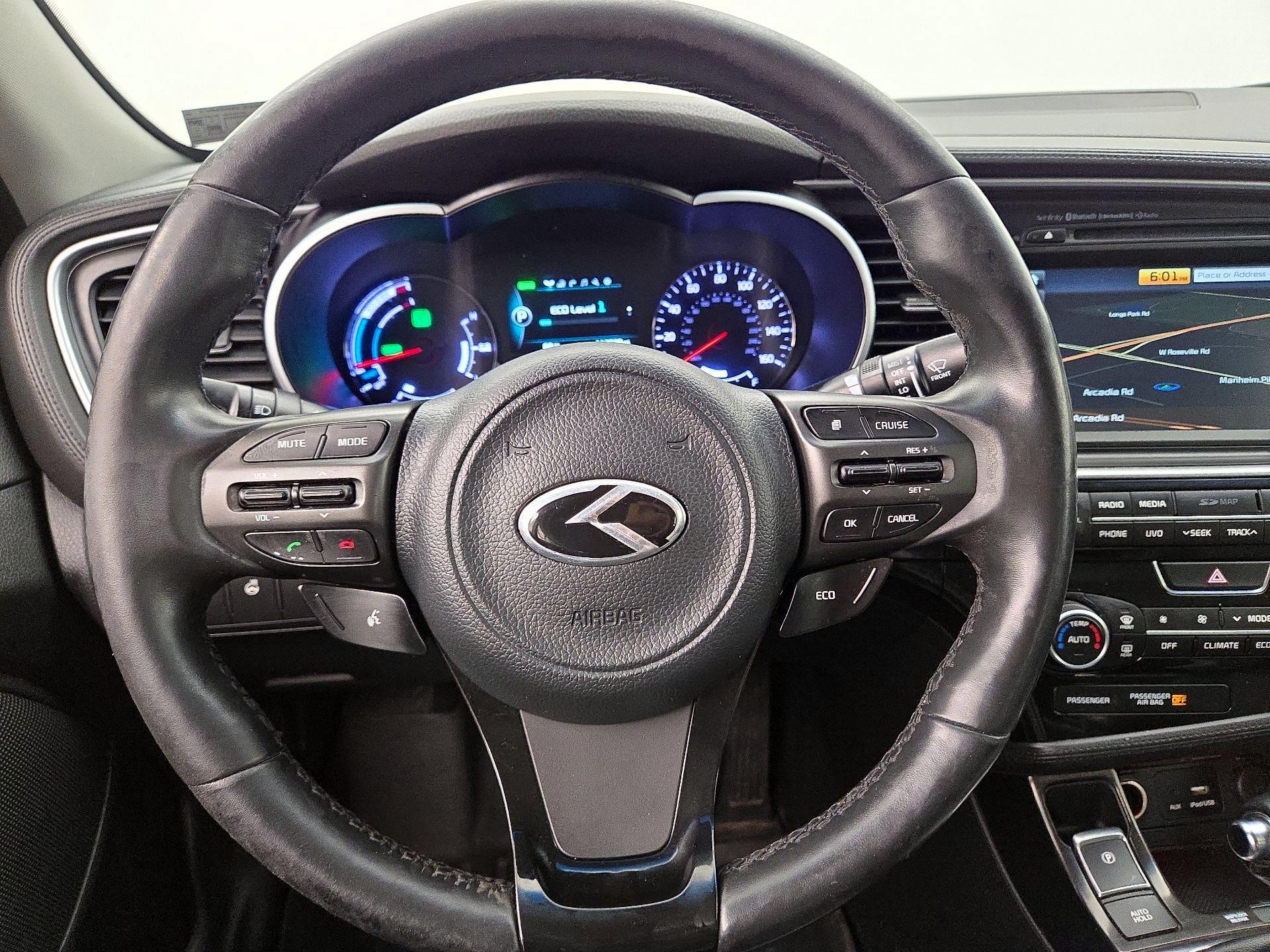 Thumbnail: 2015 Kia Optima - 10