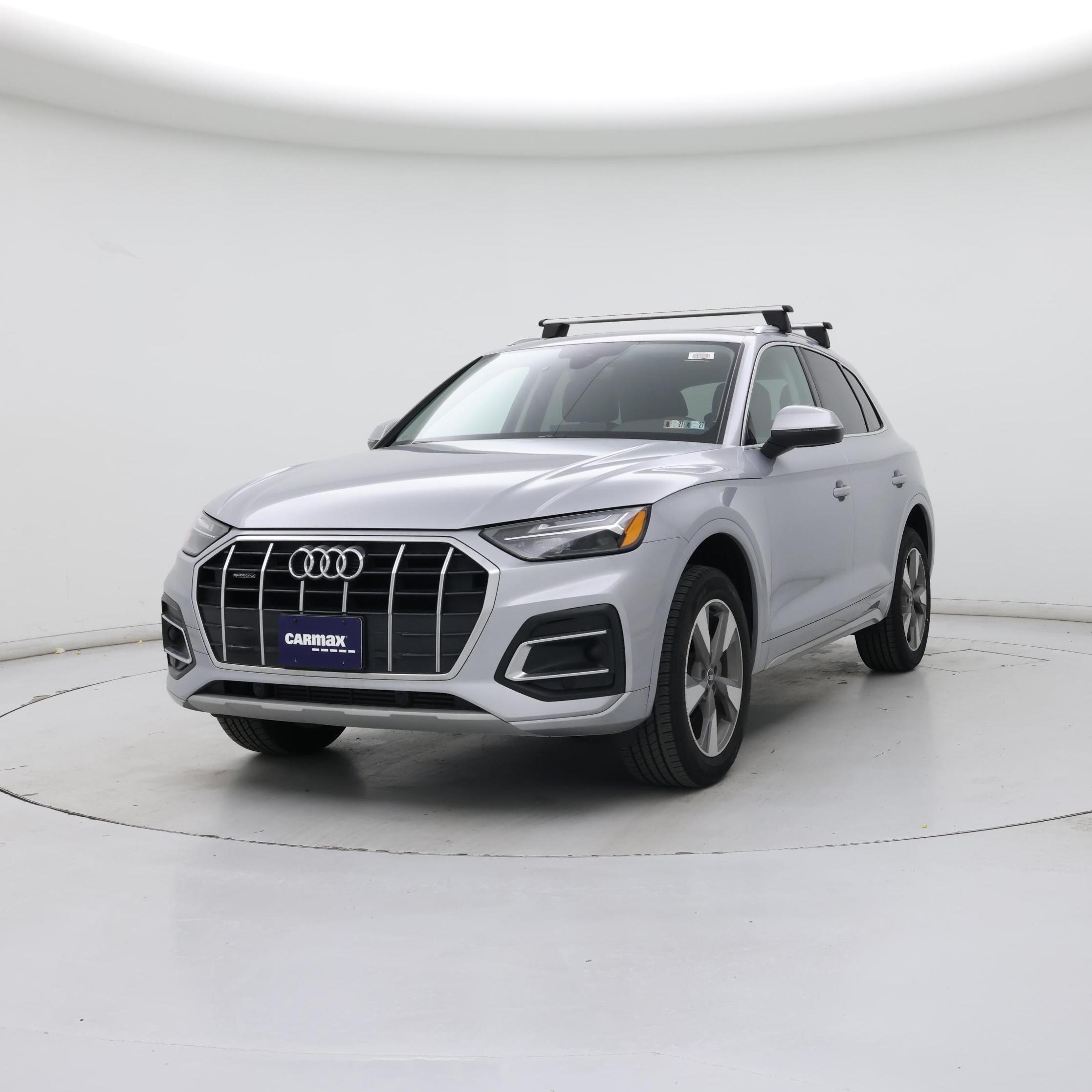Thumbnail: 2023 Audi Q5 - 4