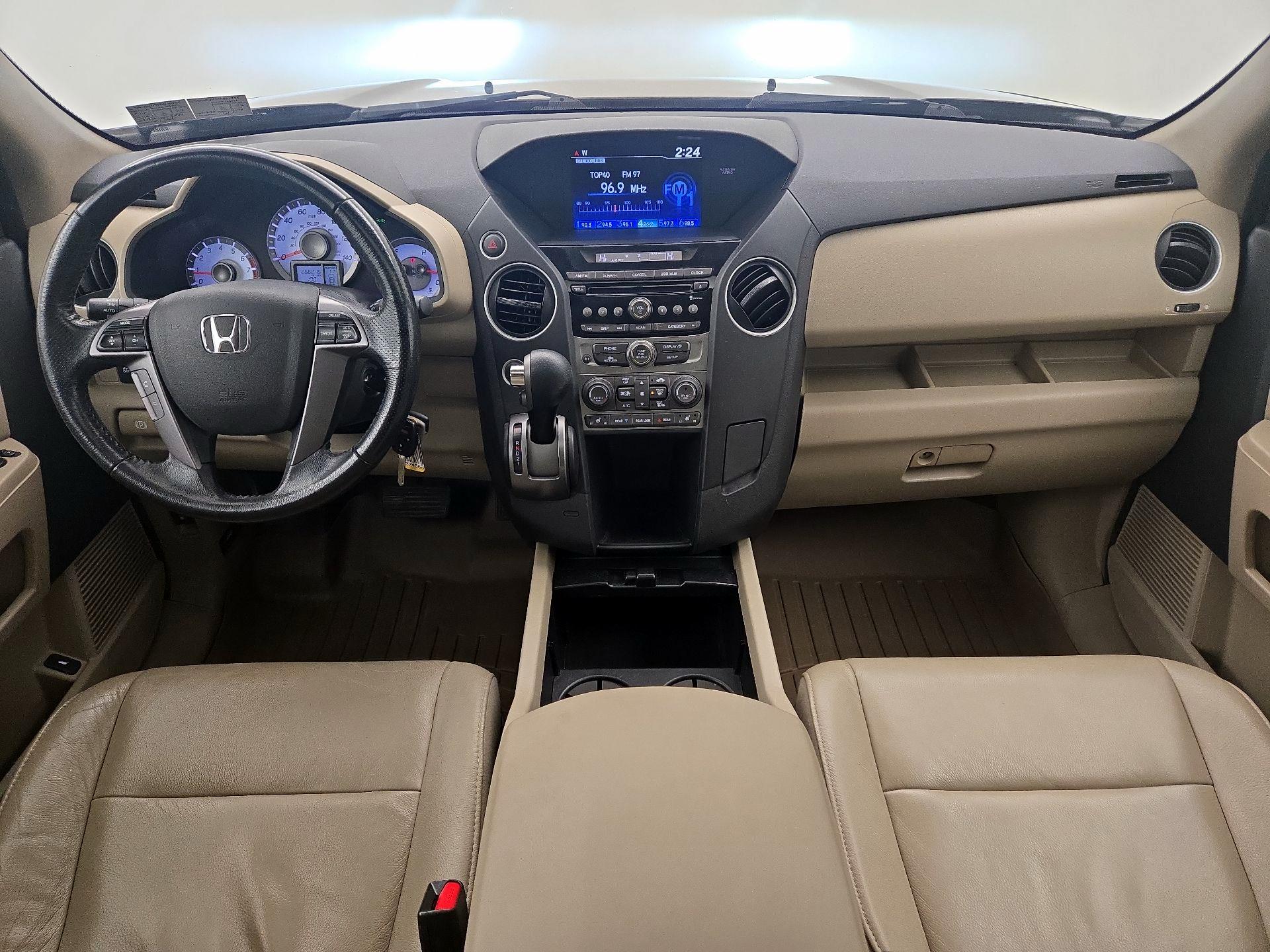 Thumbnail: 2015 Honda Pilot - 9