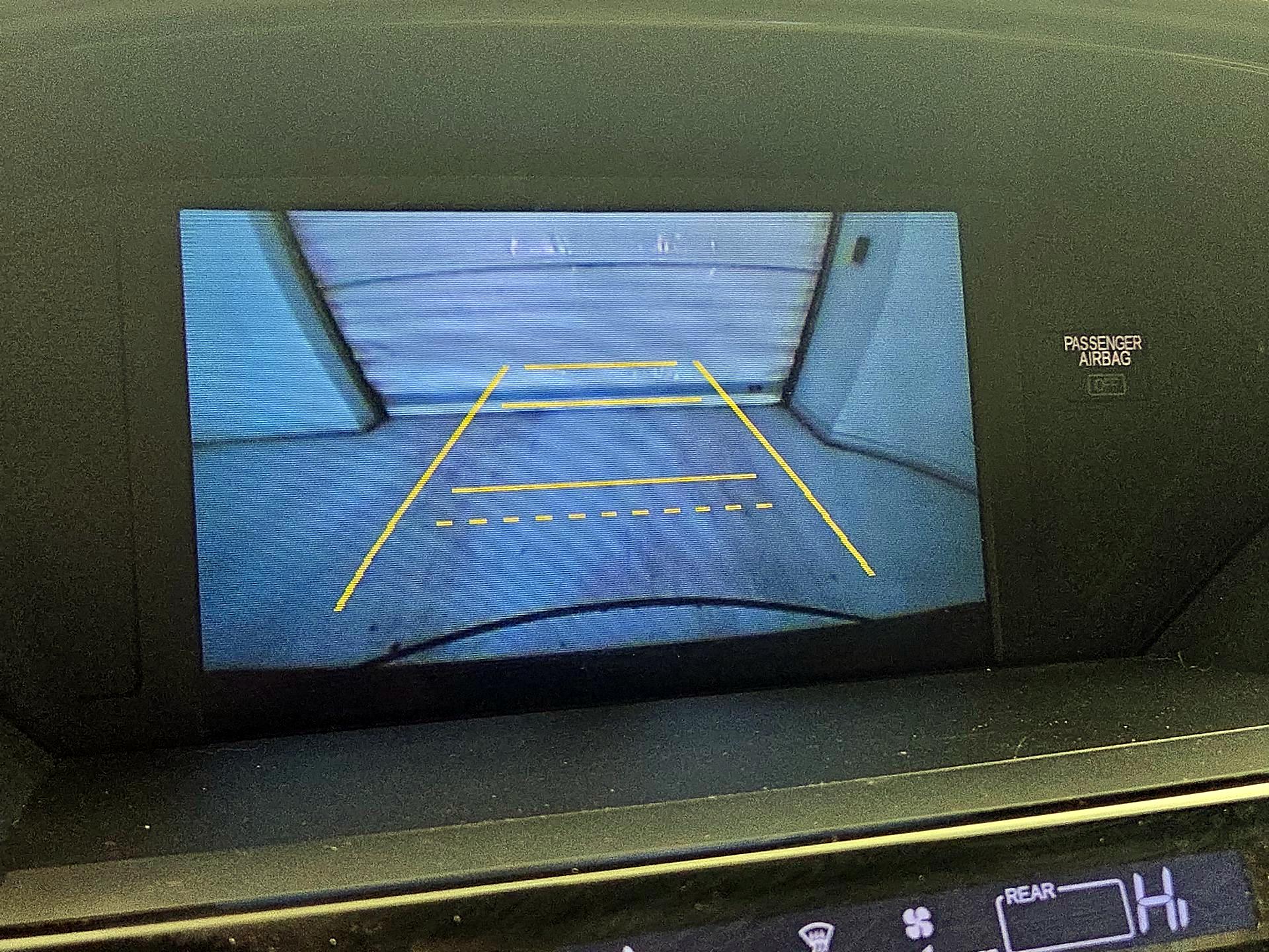 Thumbnail: 2015 Honda Pilot - 14