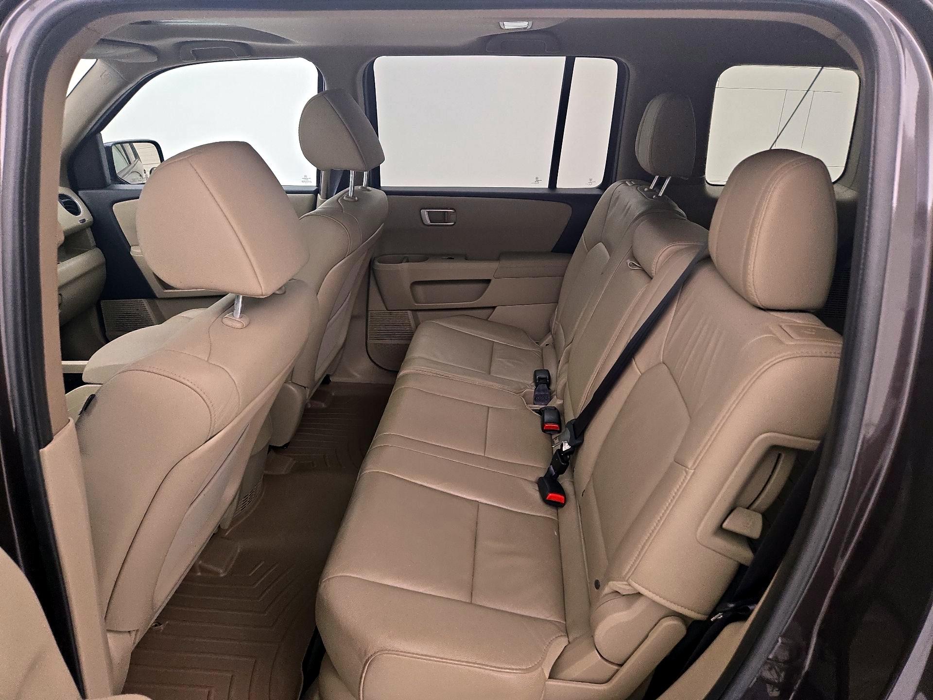 Thumbnail: 2015 Honda Pilot - 20