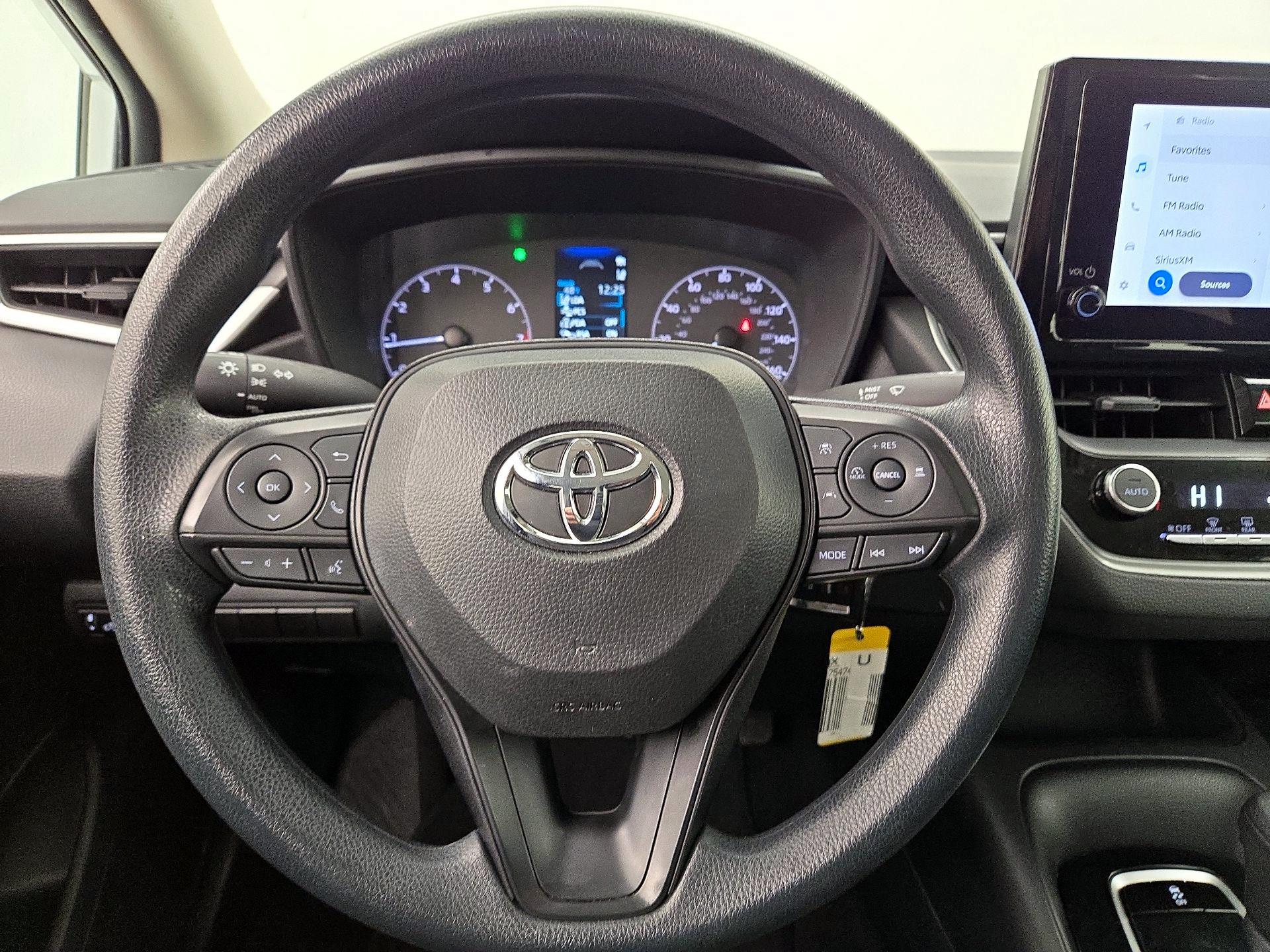 Thumbnail: 2024 Toyota Corolla - 10