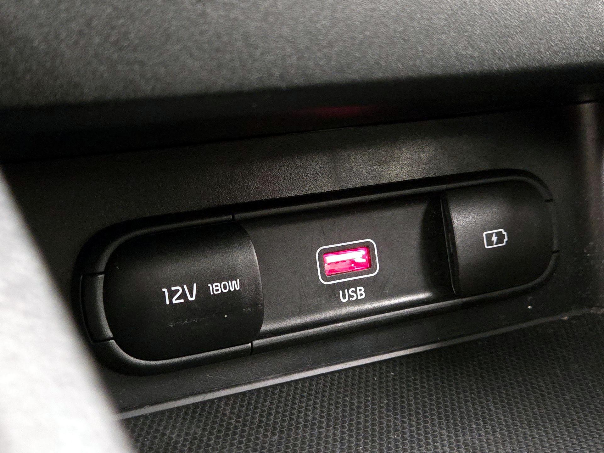 Thumbnail: 2024 Kia Forte - 18