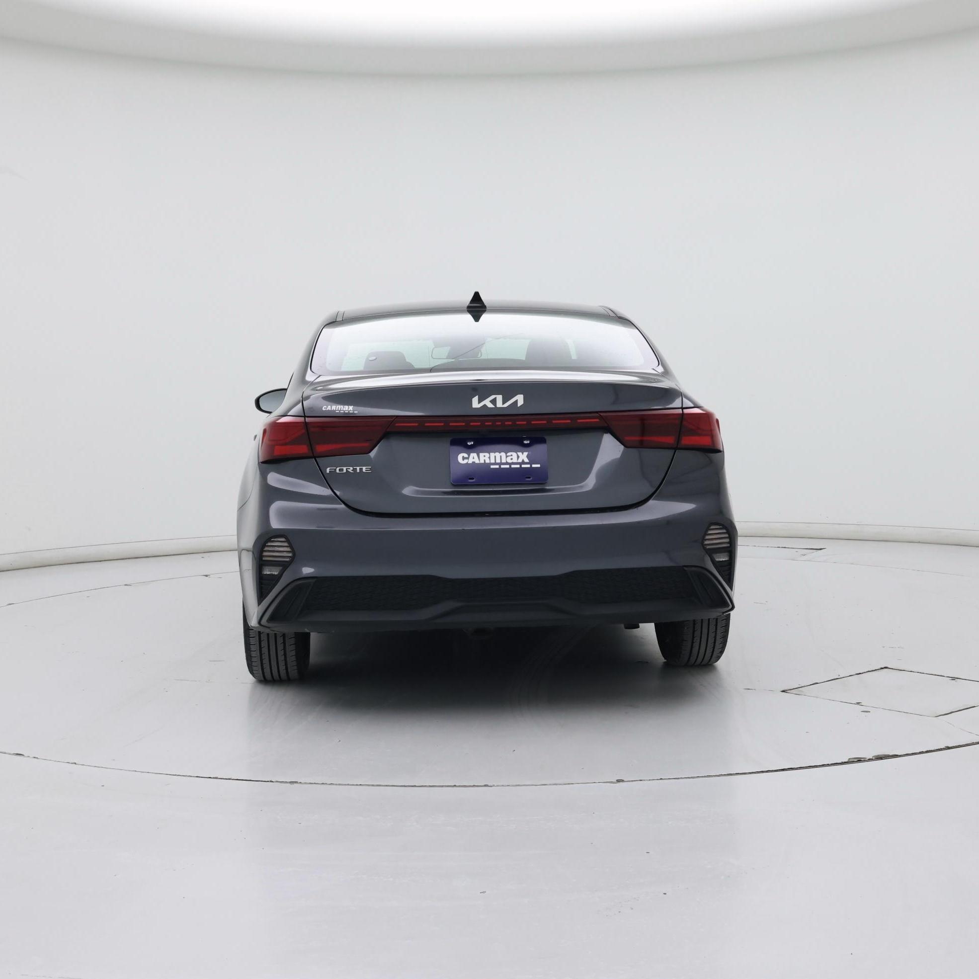 Thumbnail: 2024 Kia Forte - 6