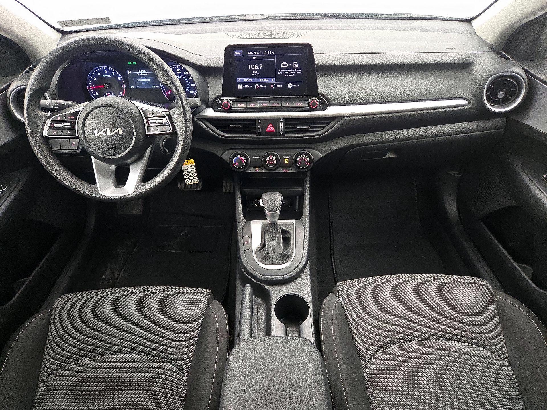 Thumbnail: 2024 Kia Forte - 9