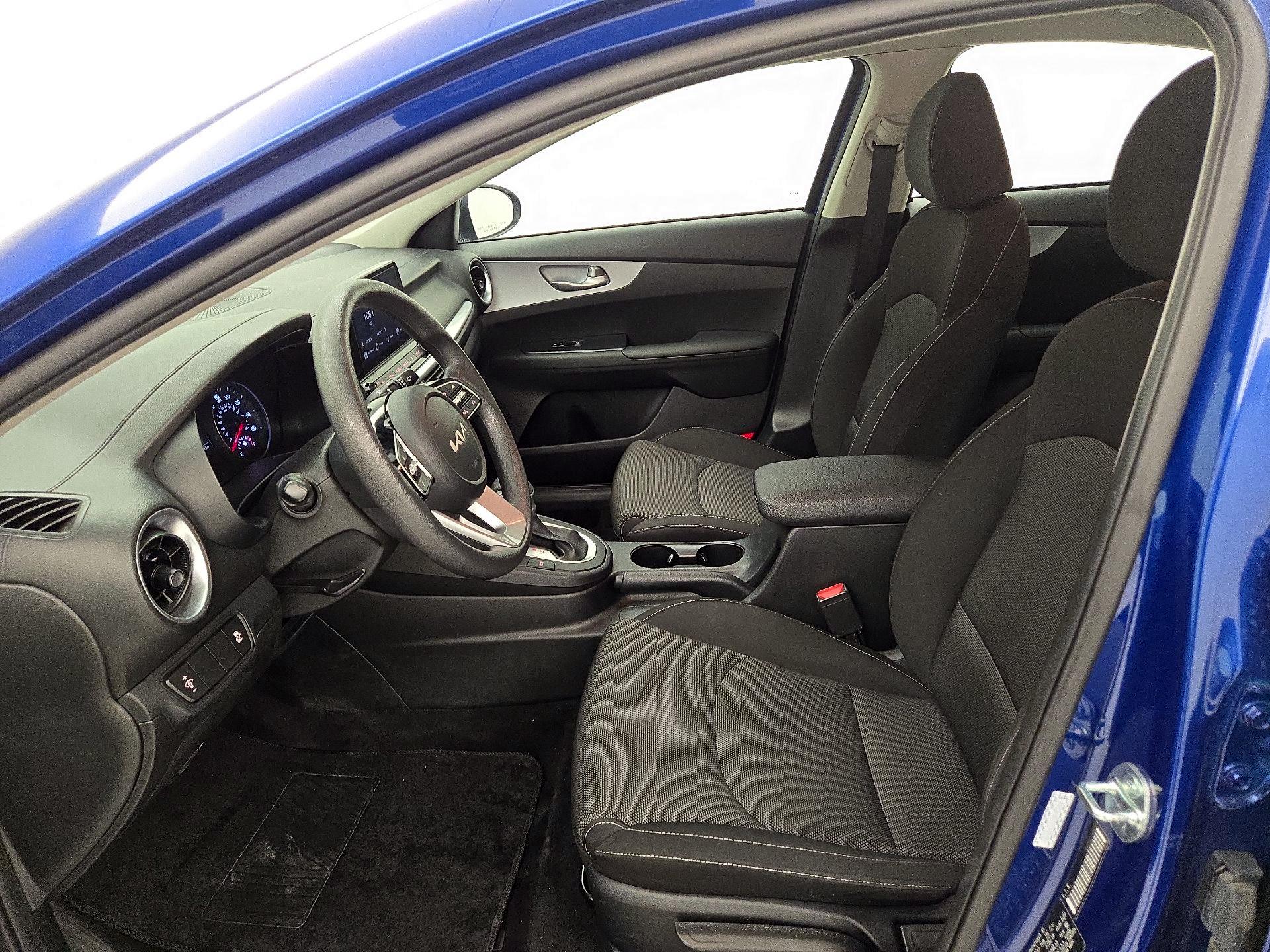 Thumbnail: 2024 Kia Forte - 11