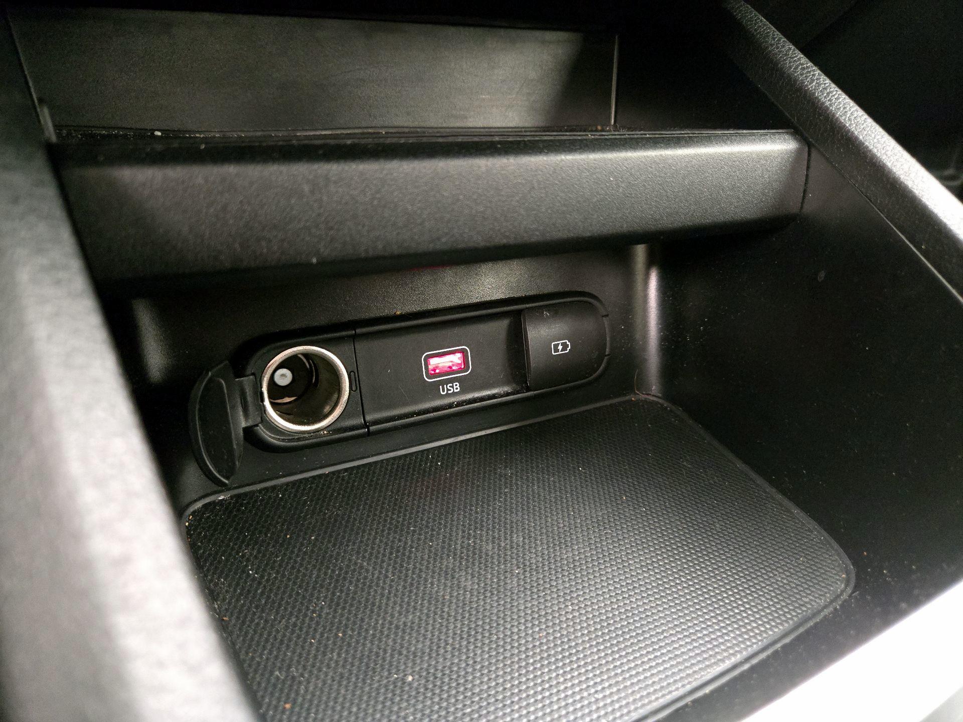 Thumbnail: 2024 Kia Forte - 18