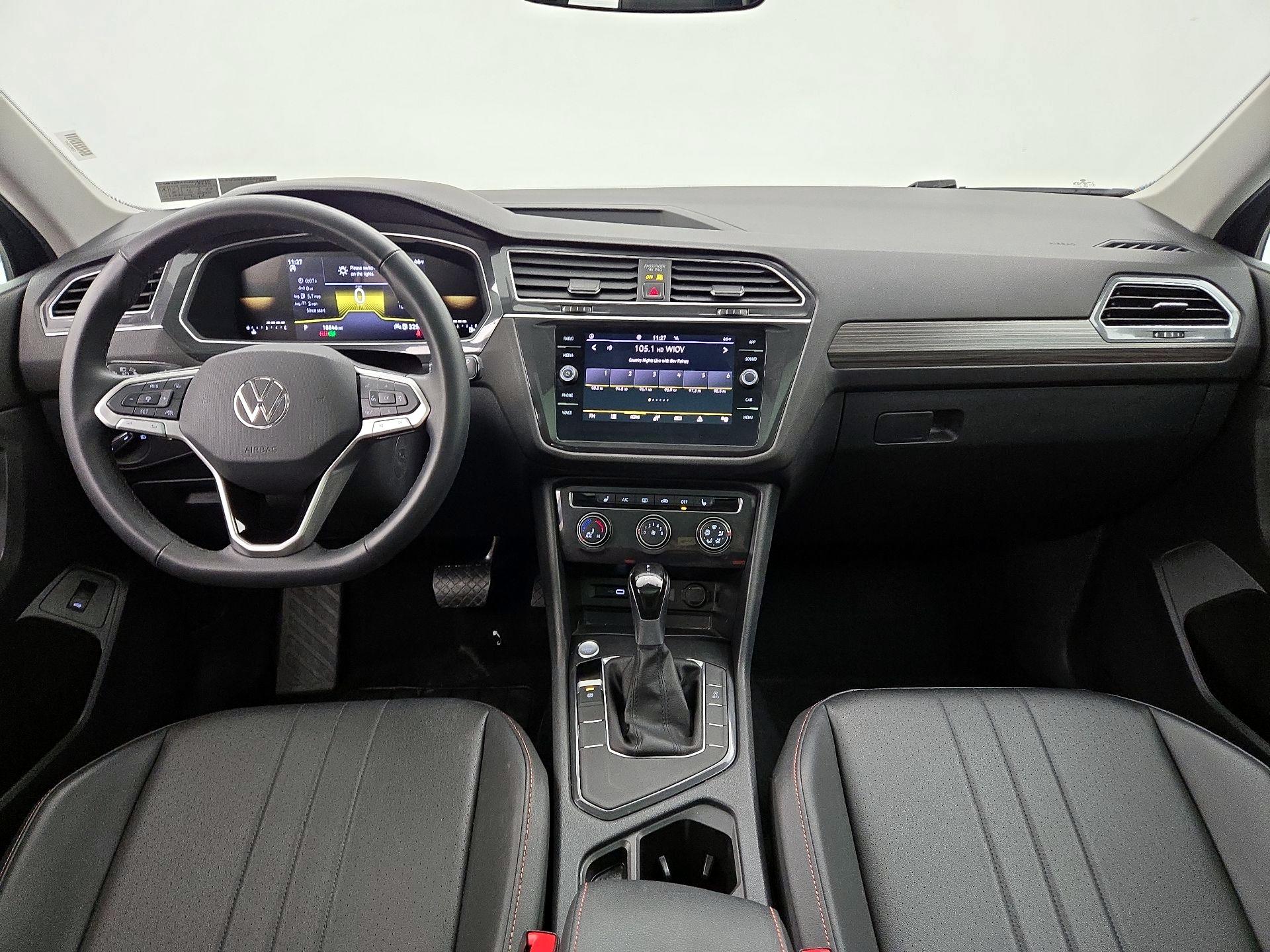 Thumbnail: 2024 Volkswagen Tiguan - 9