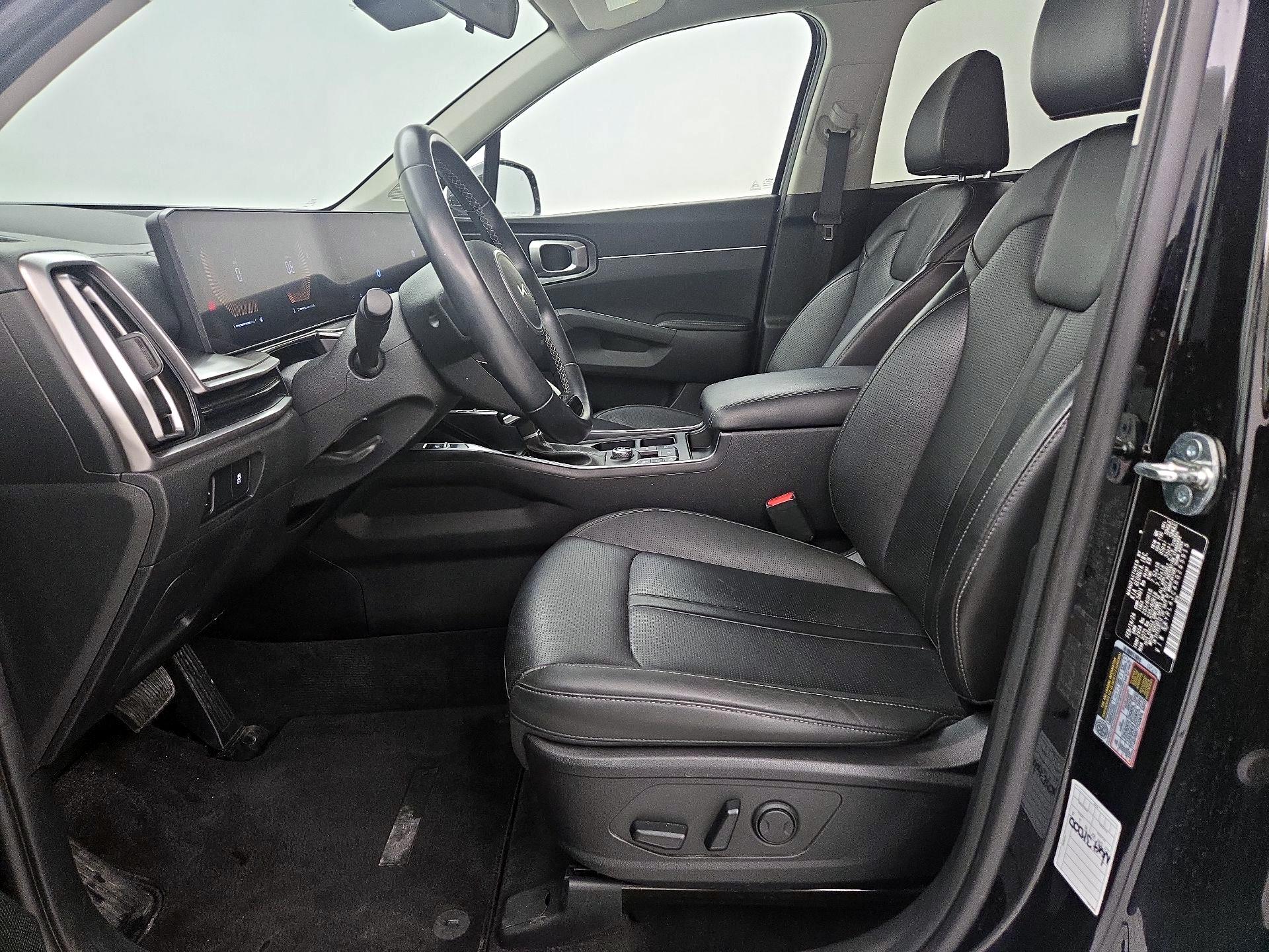 Thumbnail: 2024 Kia Sorento - 11