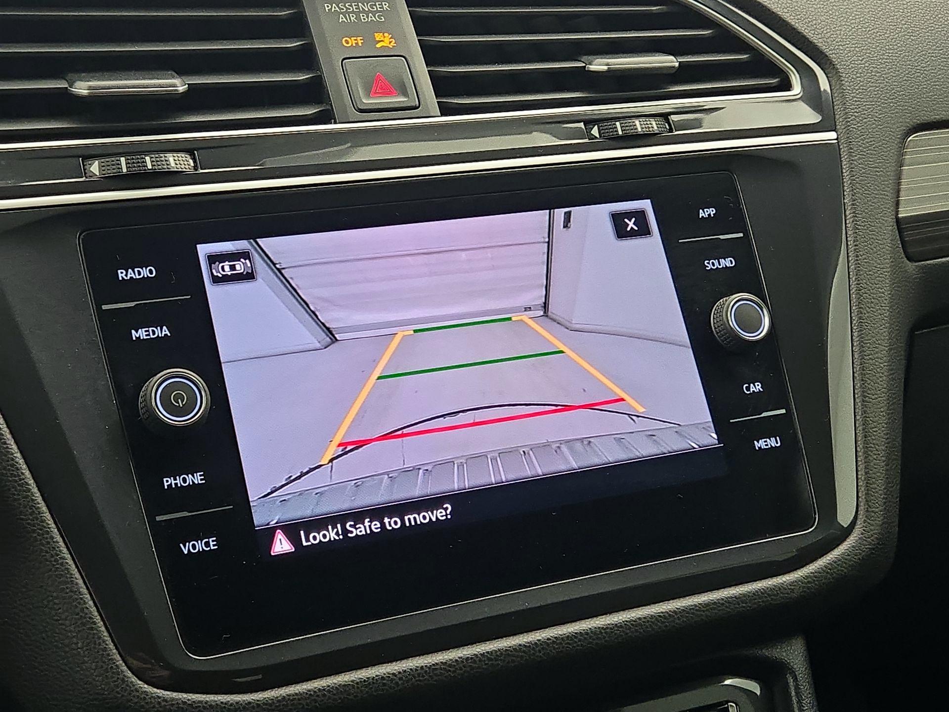 Thumbnail: 2024 Volkswagen Tiguan - 14