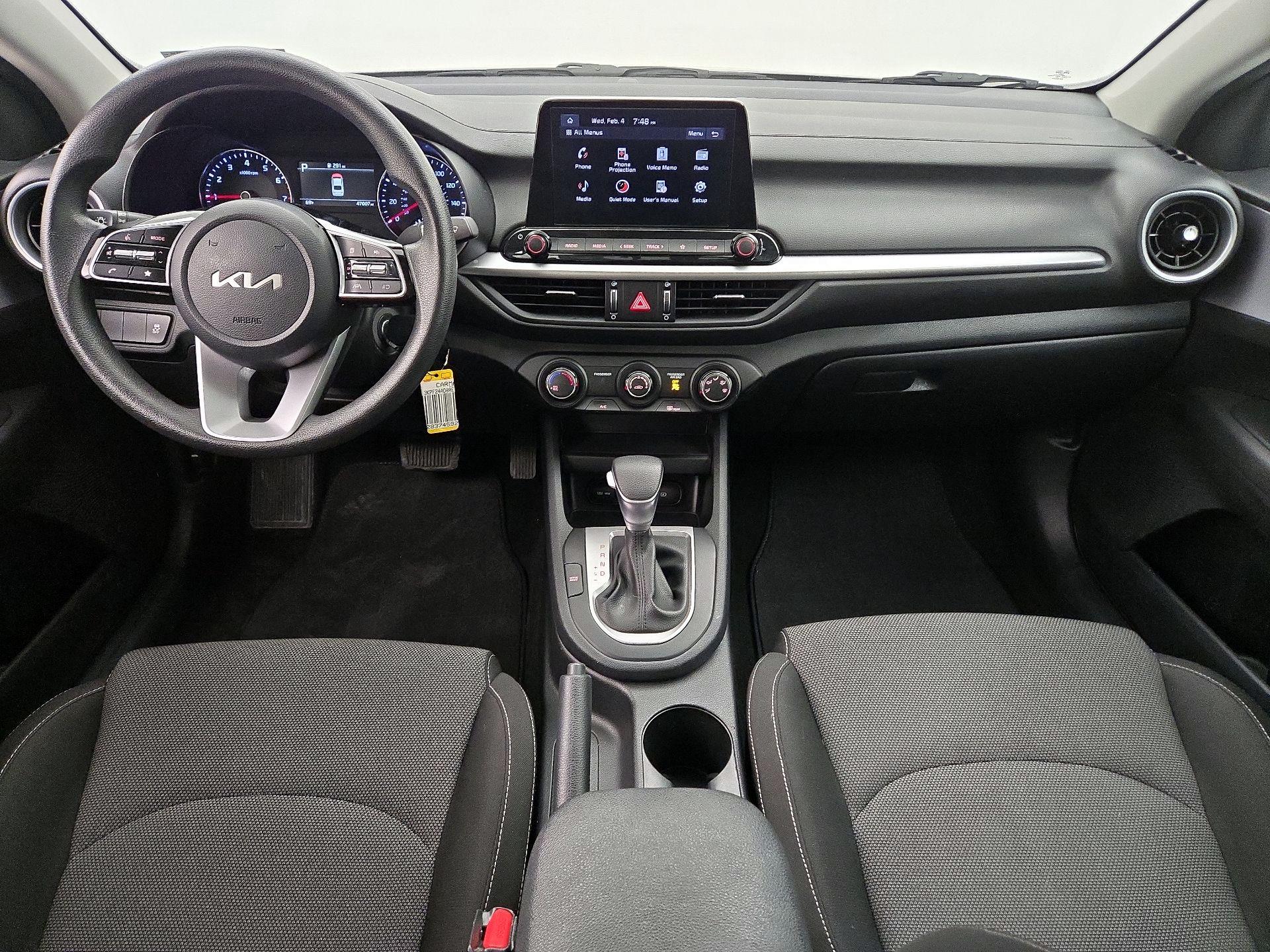 Thumbnail: 2024 Kia Forte - 9