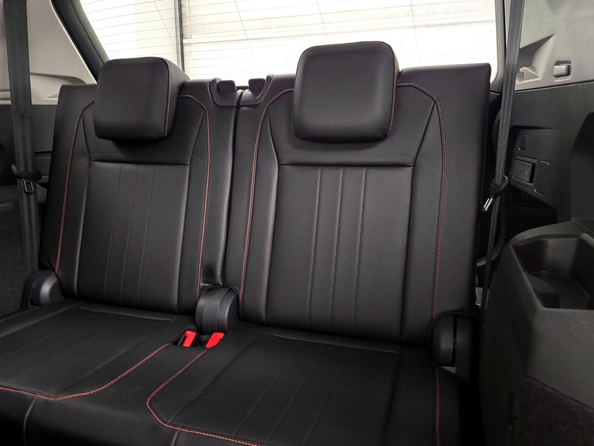 Thumbnail: 2024 Volkswagen Tiguan - 19