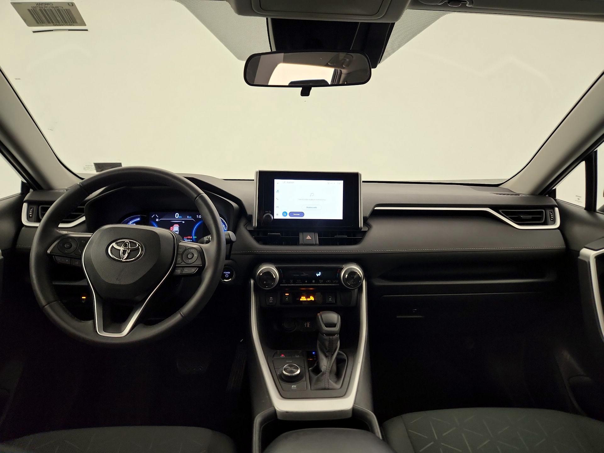 Thumbnail: 2023 Toyota RAV4 - 9