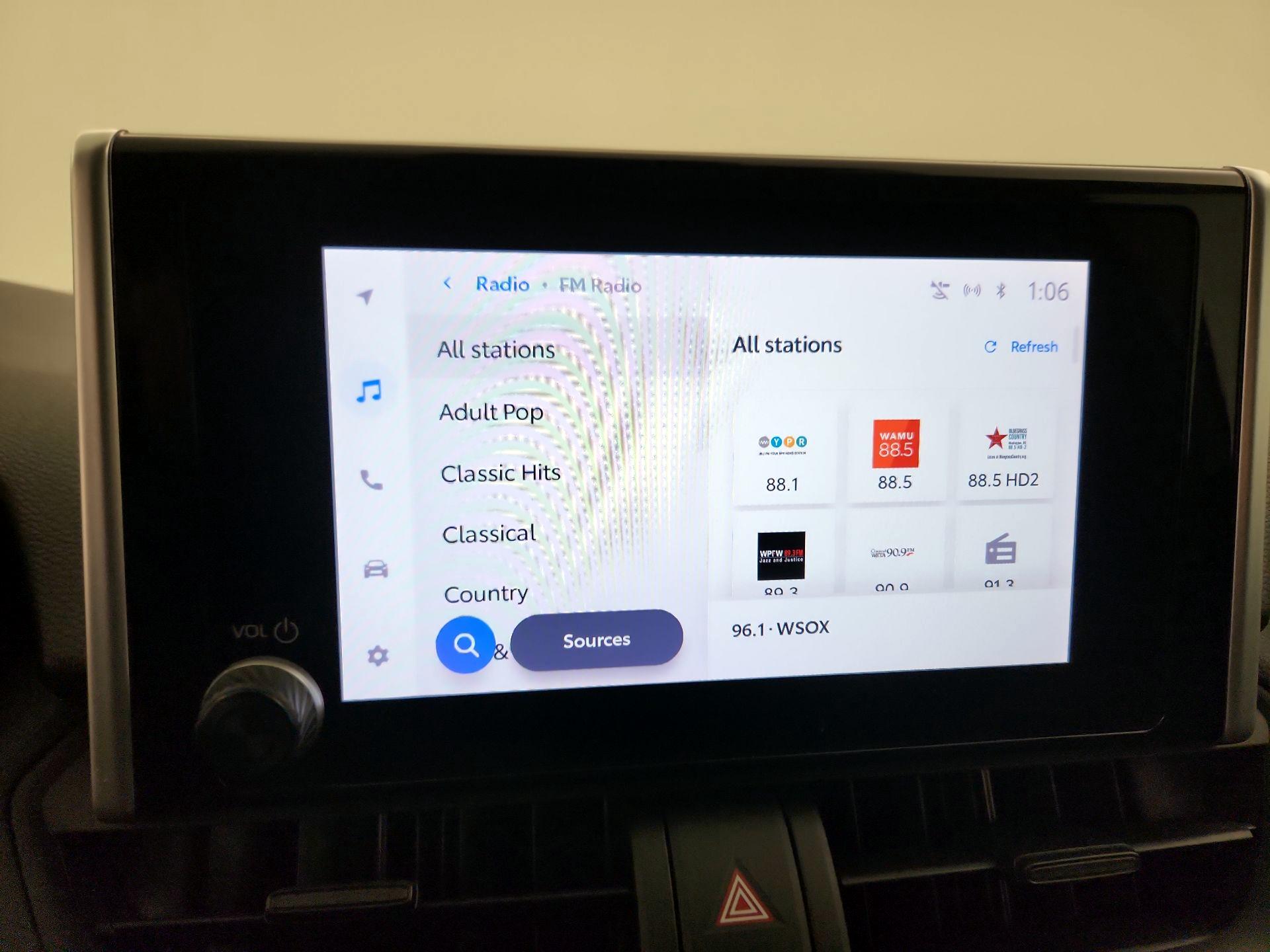 Thumbnail: 2023 Toyota RAV4 - 15