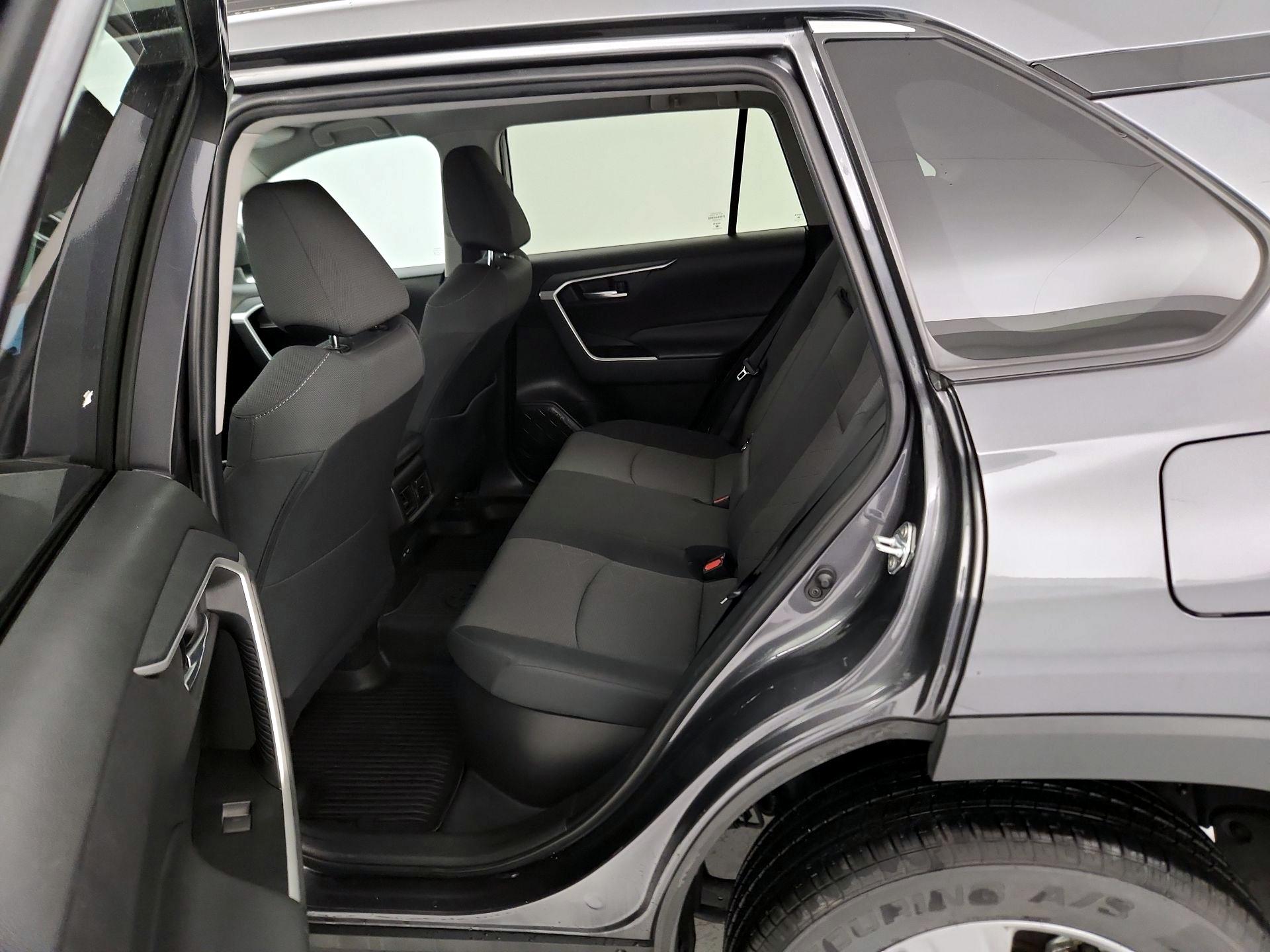 Thumbnail: 2023 Toyota RAV4 - 19