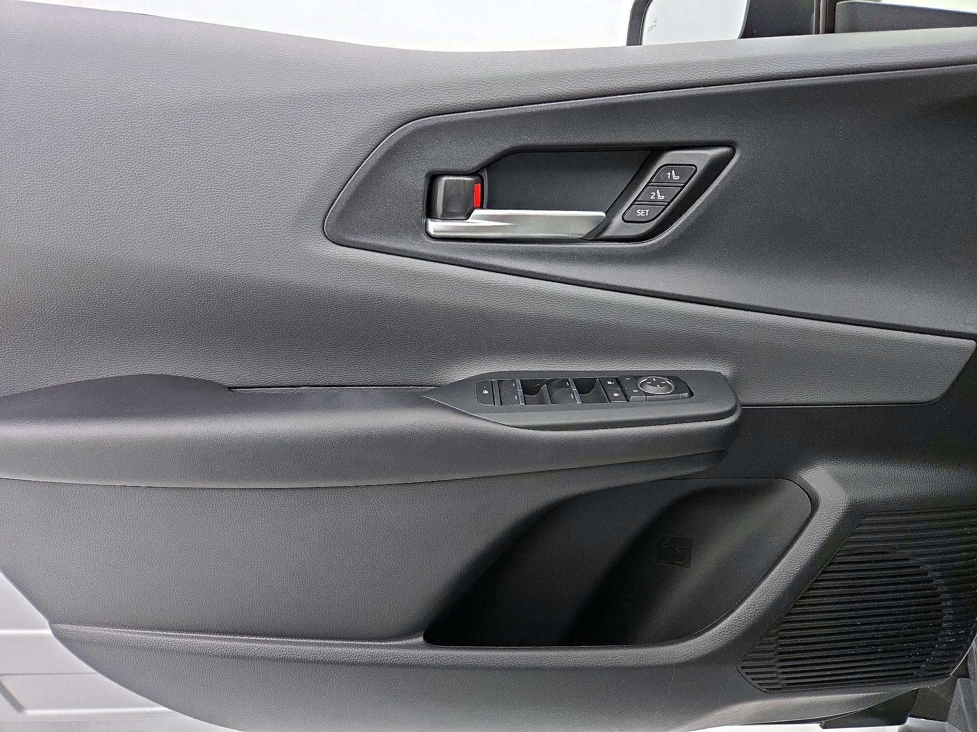 Thumbnail: 2024 Toyota Prius - 12