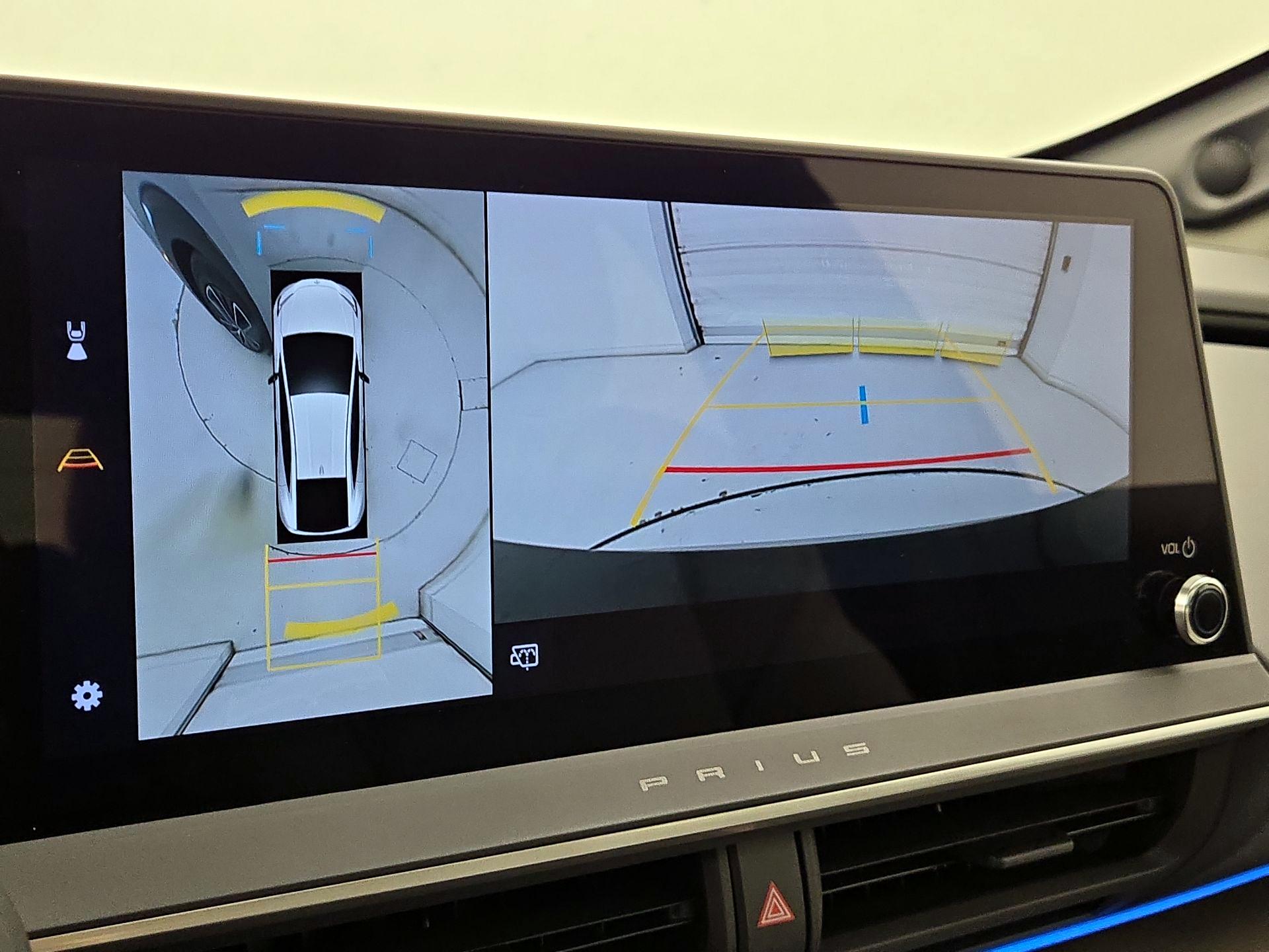 Thumbnail: 2024 Toyota Prius - 13