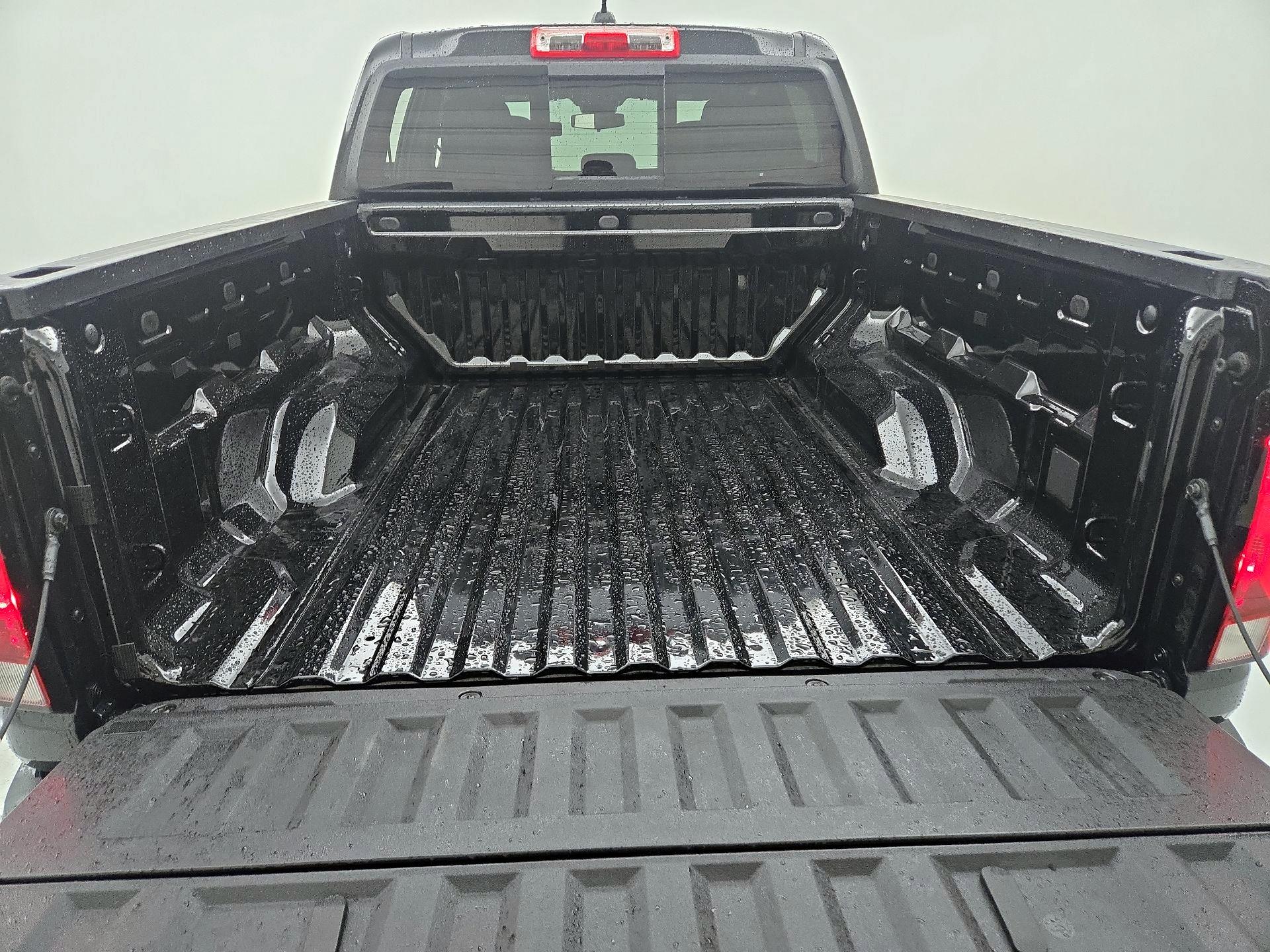 Thumbnail: 2026 Chevrolet Colorado - 20