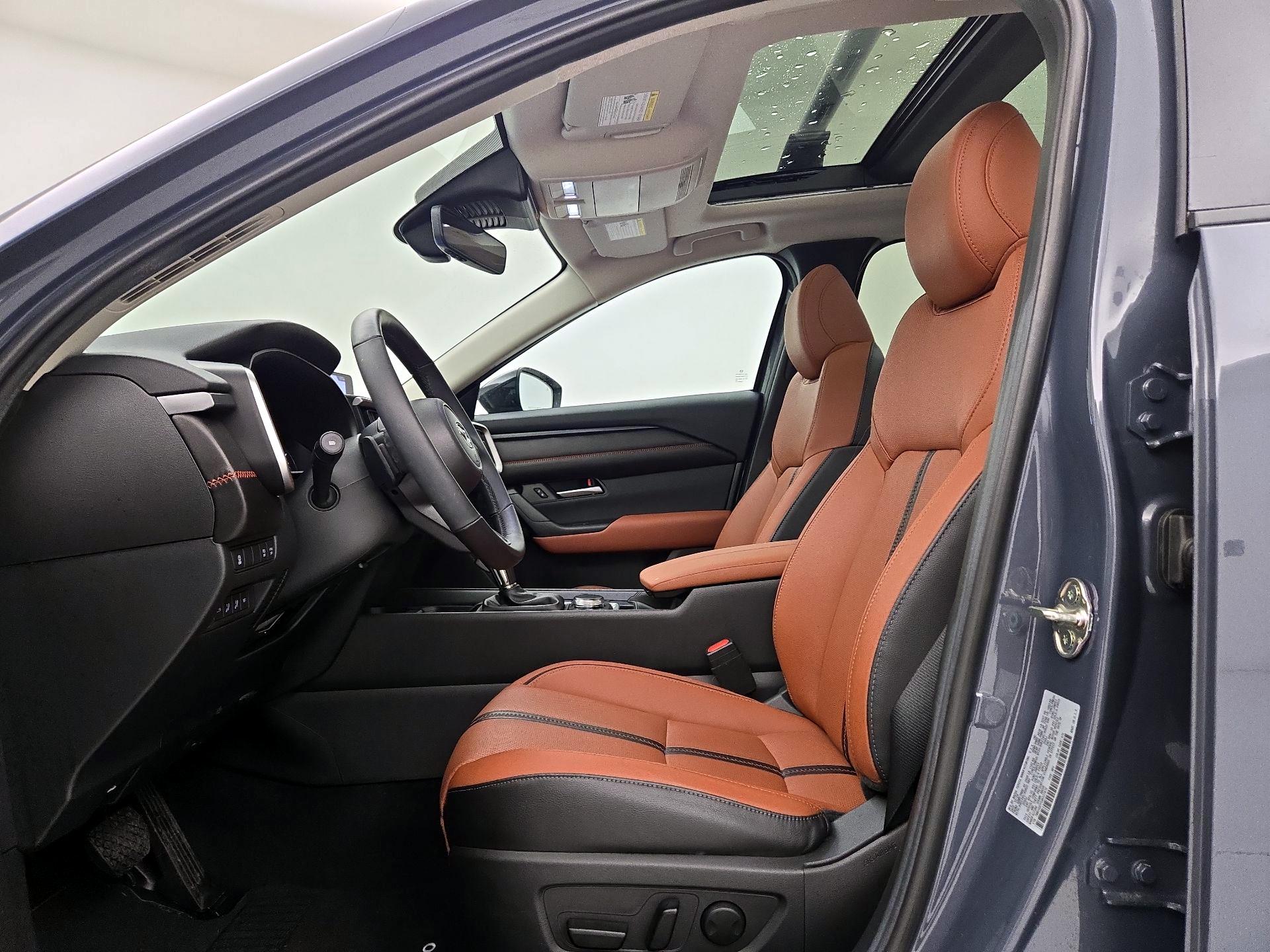 Thumbnail: 2025 Mazda CX-50 - 11