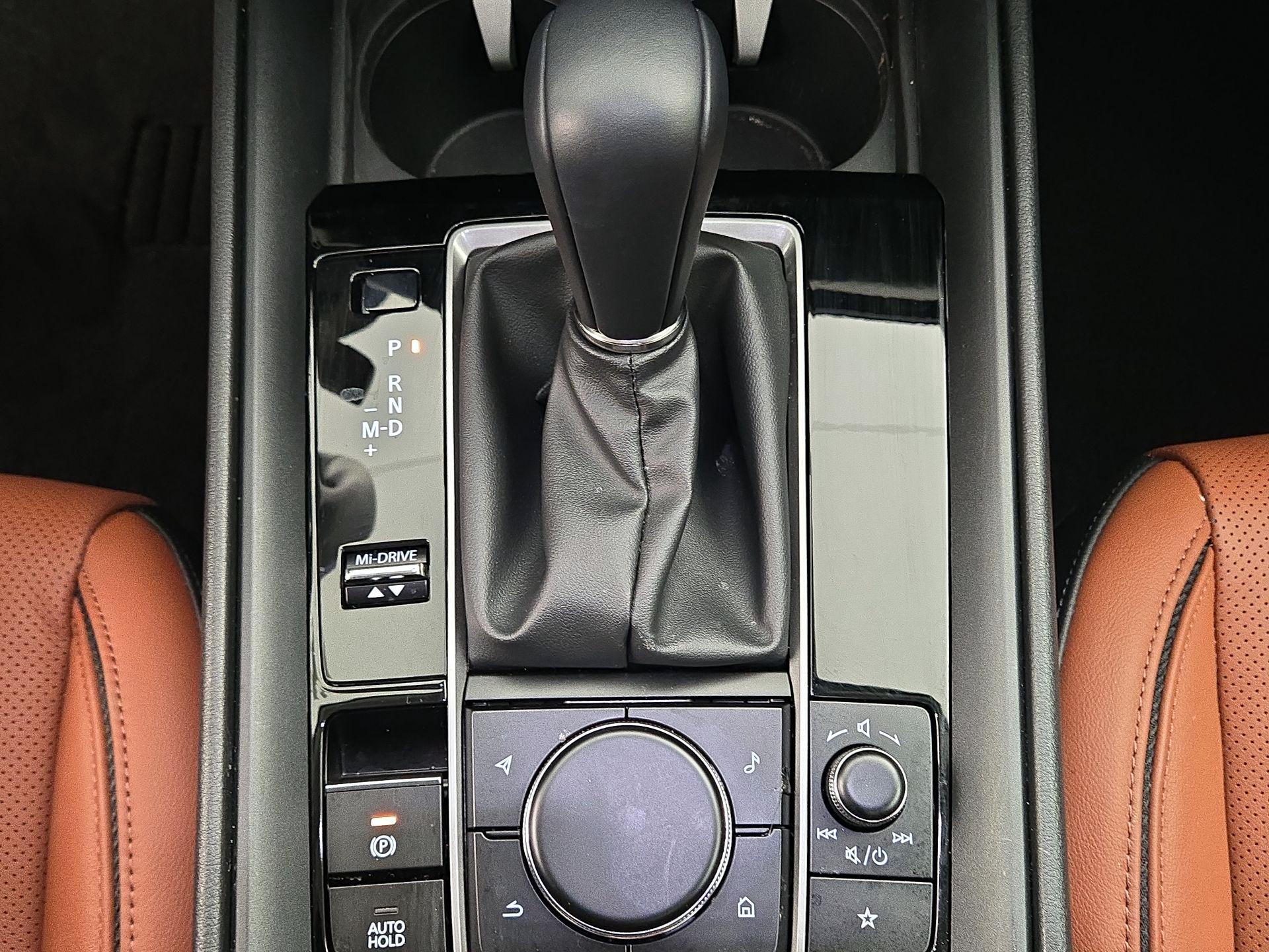 Thumbnail: 2025 Mazda CX-50 - 17