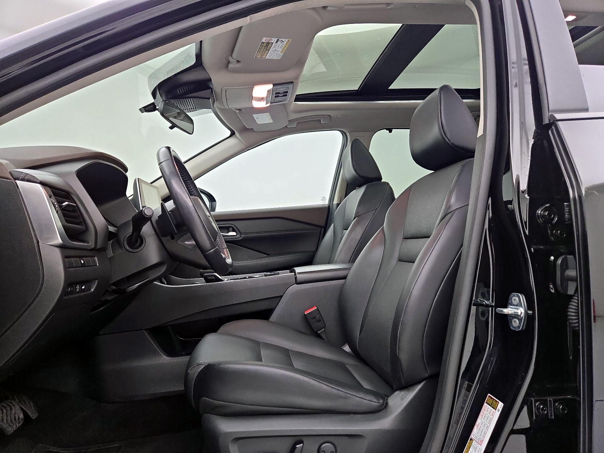 Thumbnail: 2023 Nissan Rogue - 11