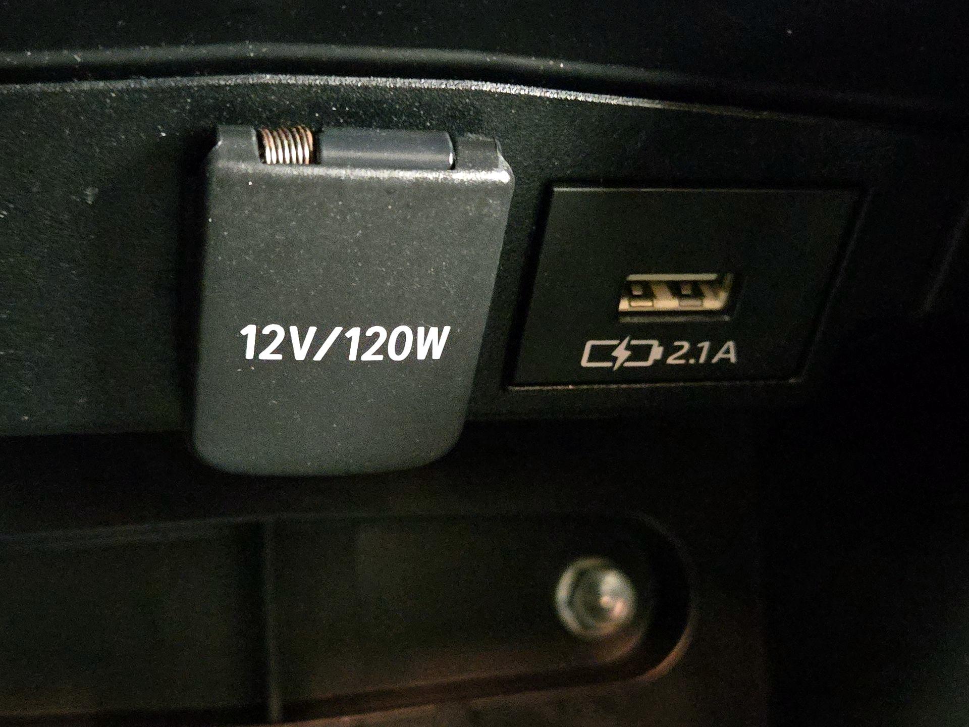 Thumbnail: 2020 Toyota Corolla - 17