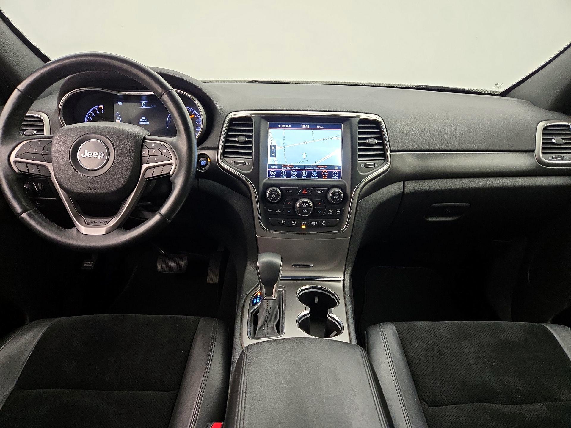 Thumbnail: 2018 Jeep Grand Cherokee - 9