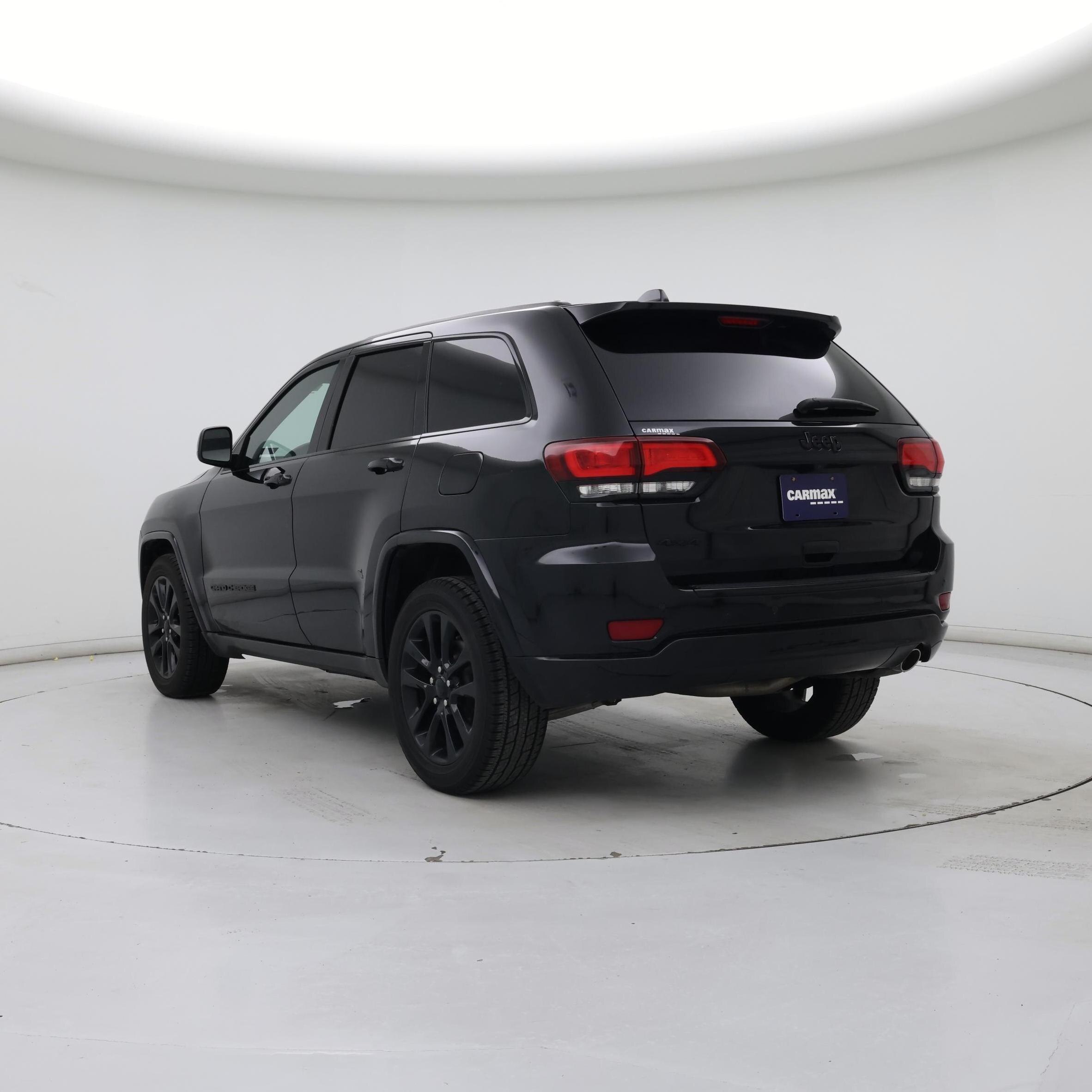 Thumbnail: 2018 Jeep Grand Cherokee - 2