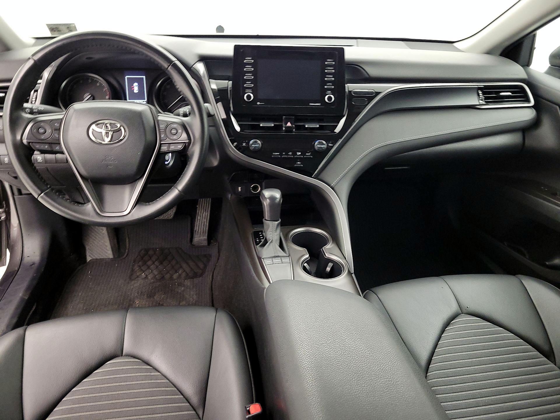 Thumbnail: 2023 Toyota Camry - 9