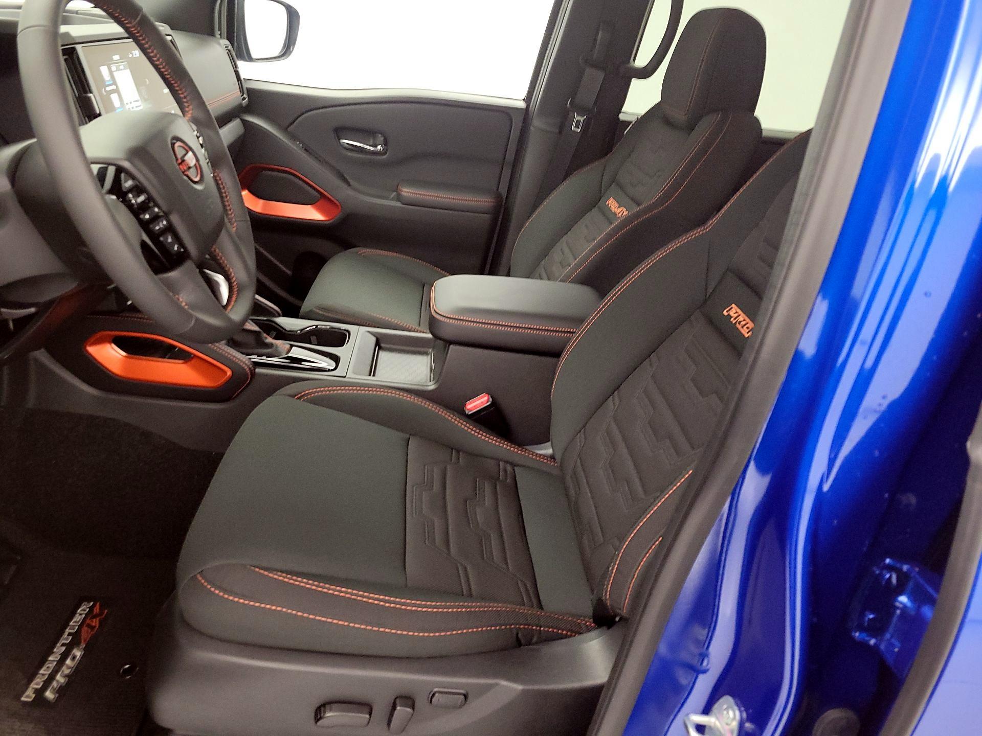 Thumbnail: 2025 Nissan Frontier - 11