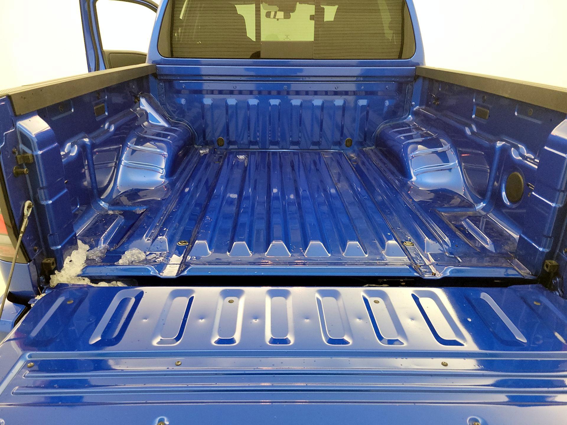 Thumbnail: 2025 Nissan Frontier - 20