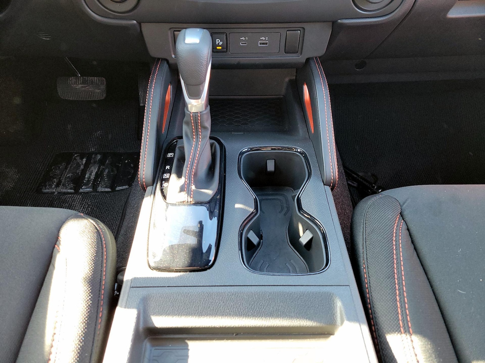 2025 Nissan Frontier PRO-4X - Photo 17