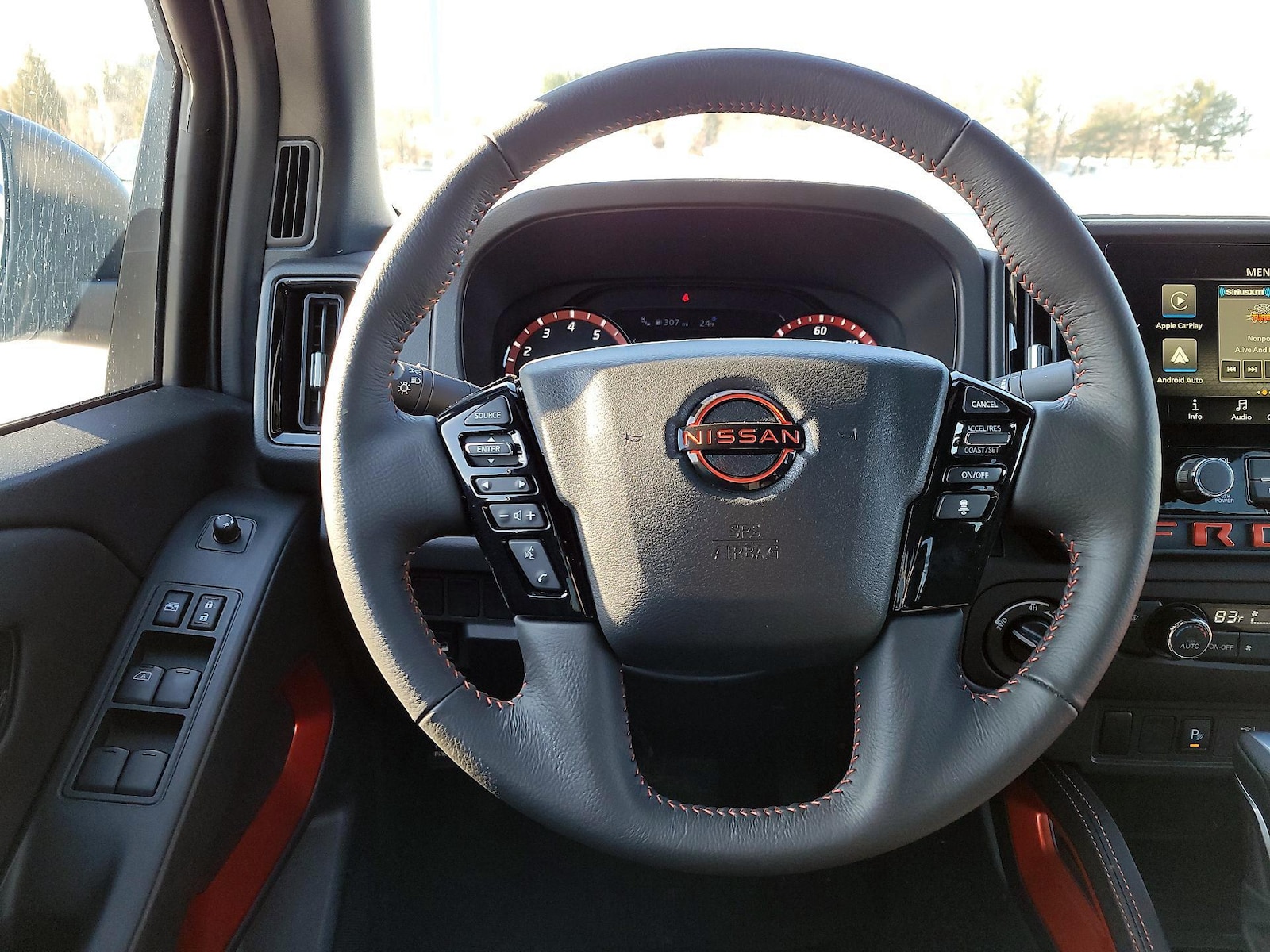2025 Nissan Frontier PRO-4X - Photo 10