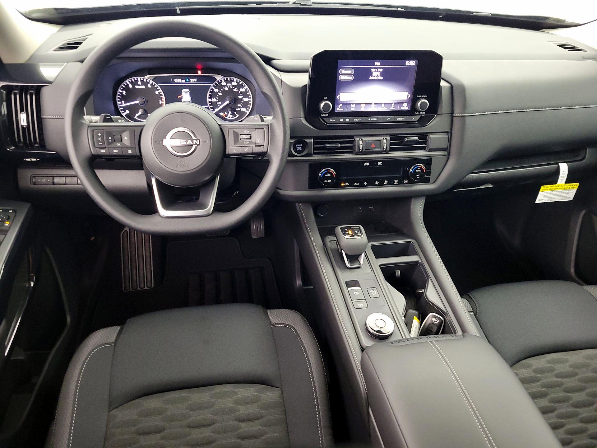 Thumbnail: 2025 Nissan Pathfinder - 9