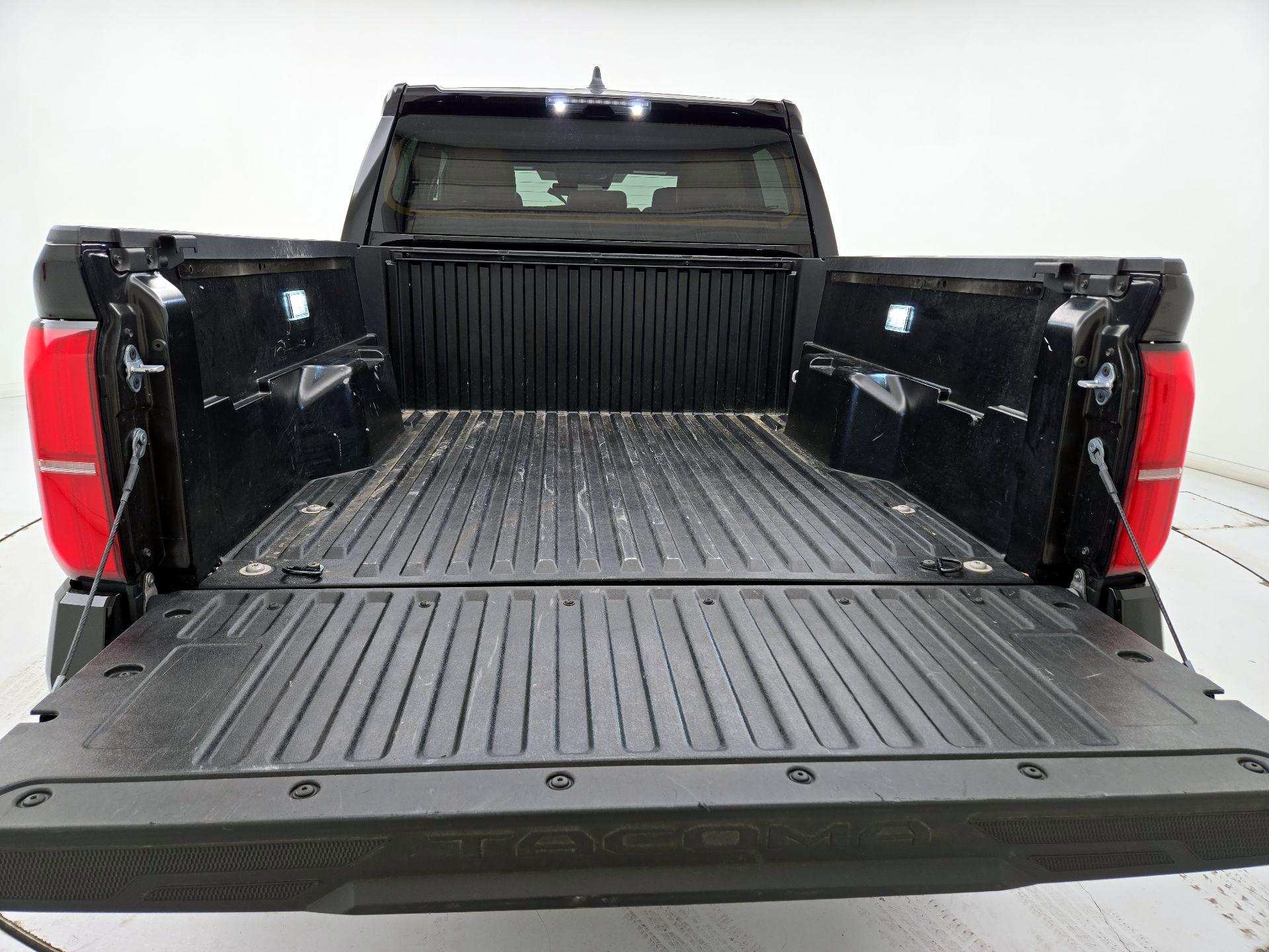 Thumbnail: 2024 Toyota Tacoma - 20