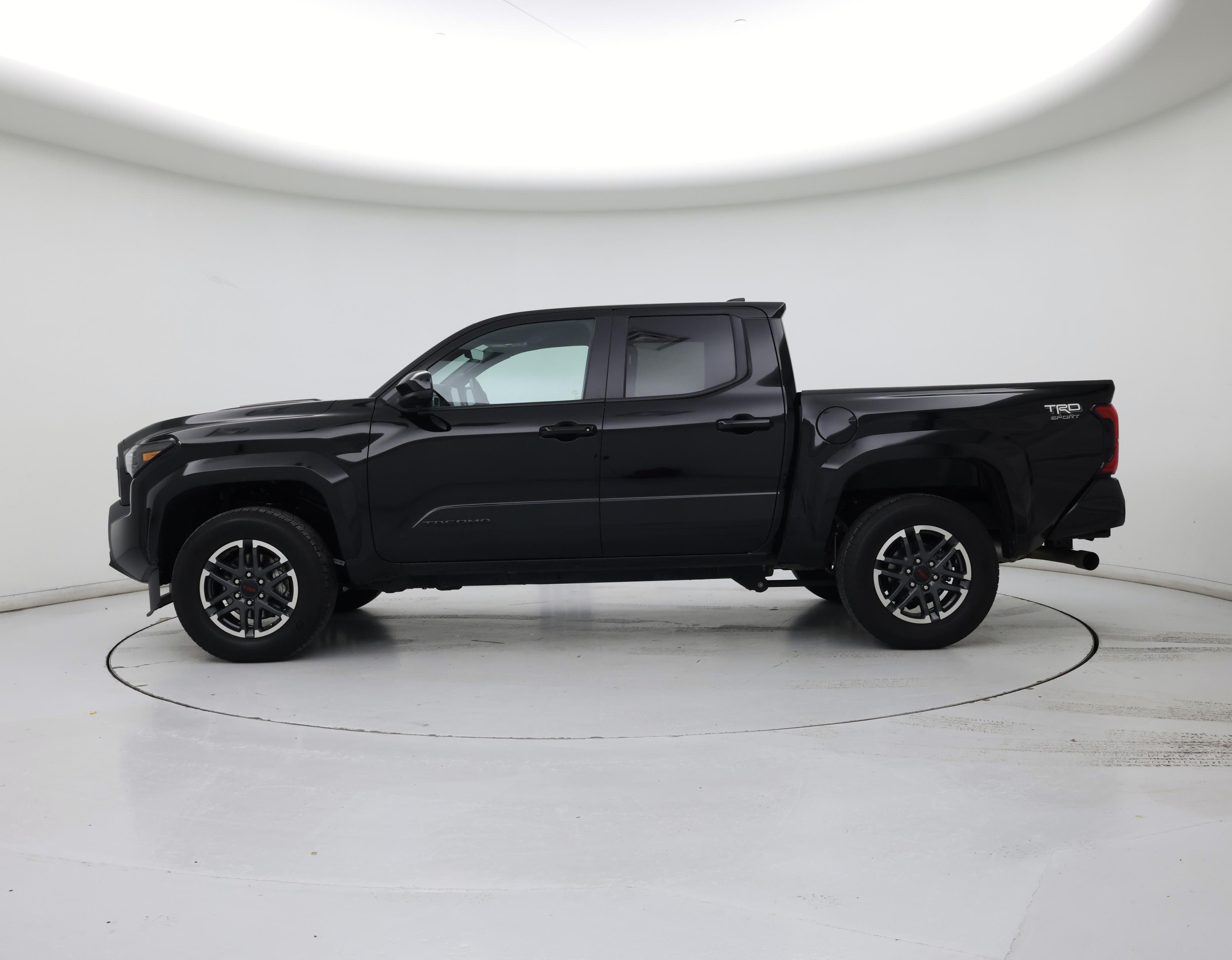 Thumbnail: 2024 Toyota Tacoma - 3