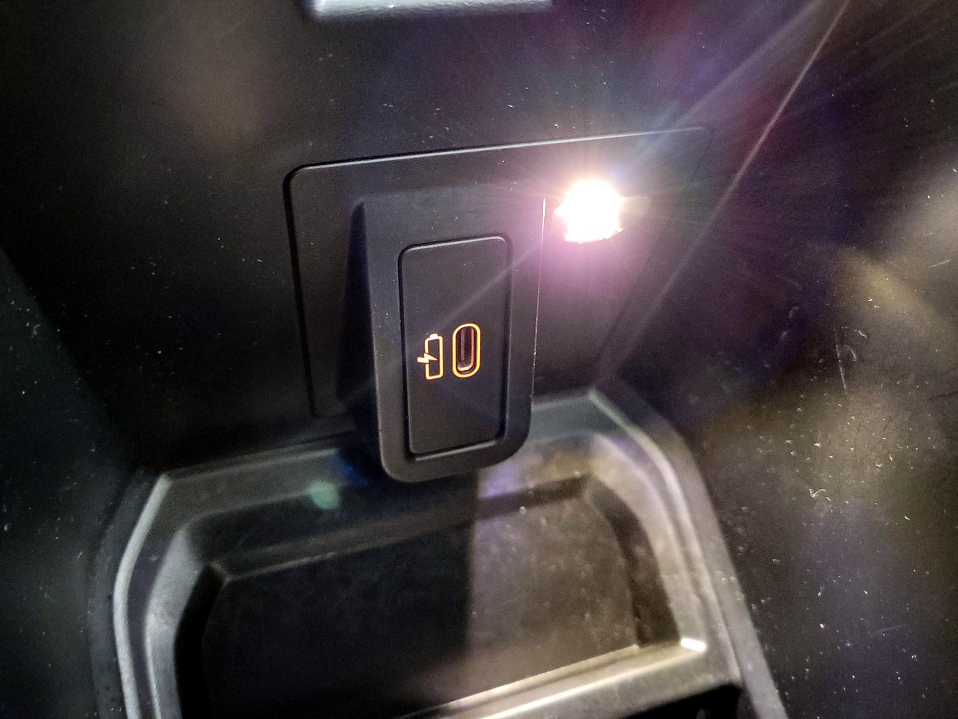 Thumbnail: 2023 BMW X4 - 19