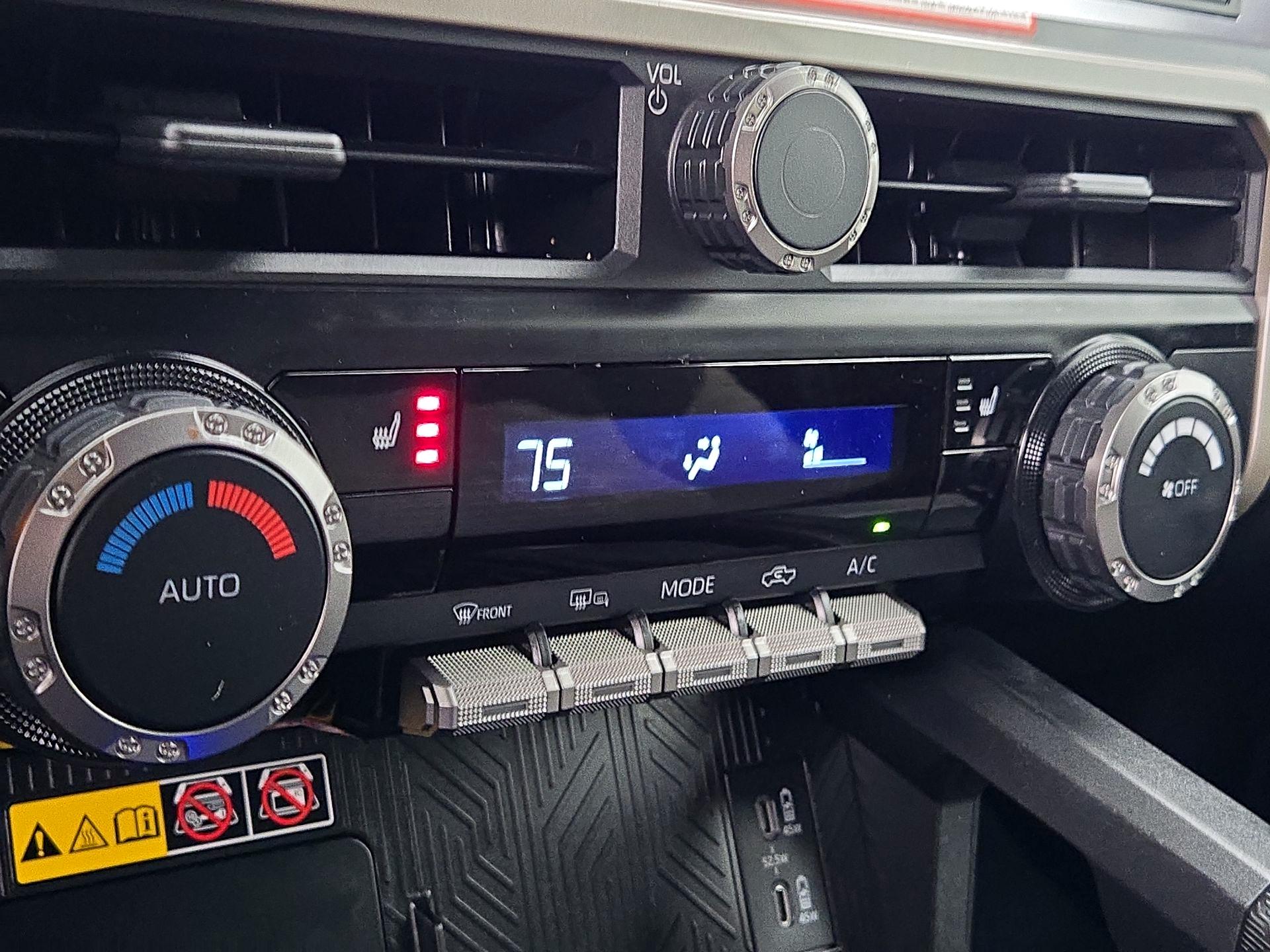 Thumbnail: 2024 Toyota Tacoma - 16