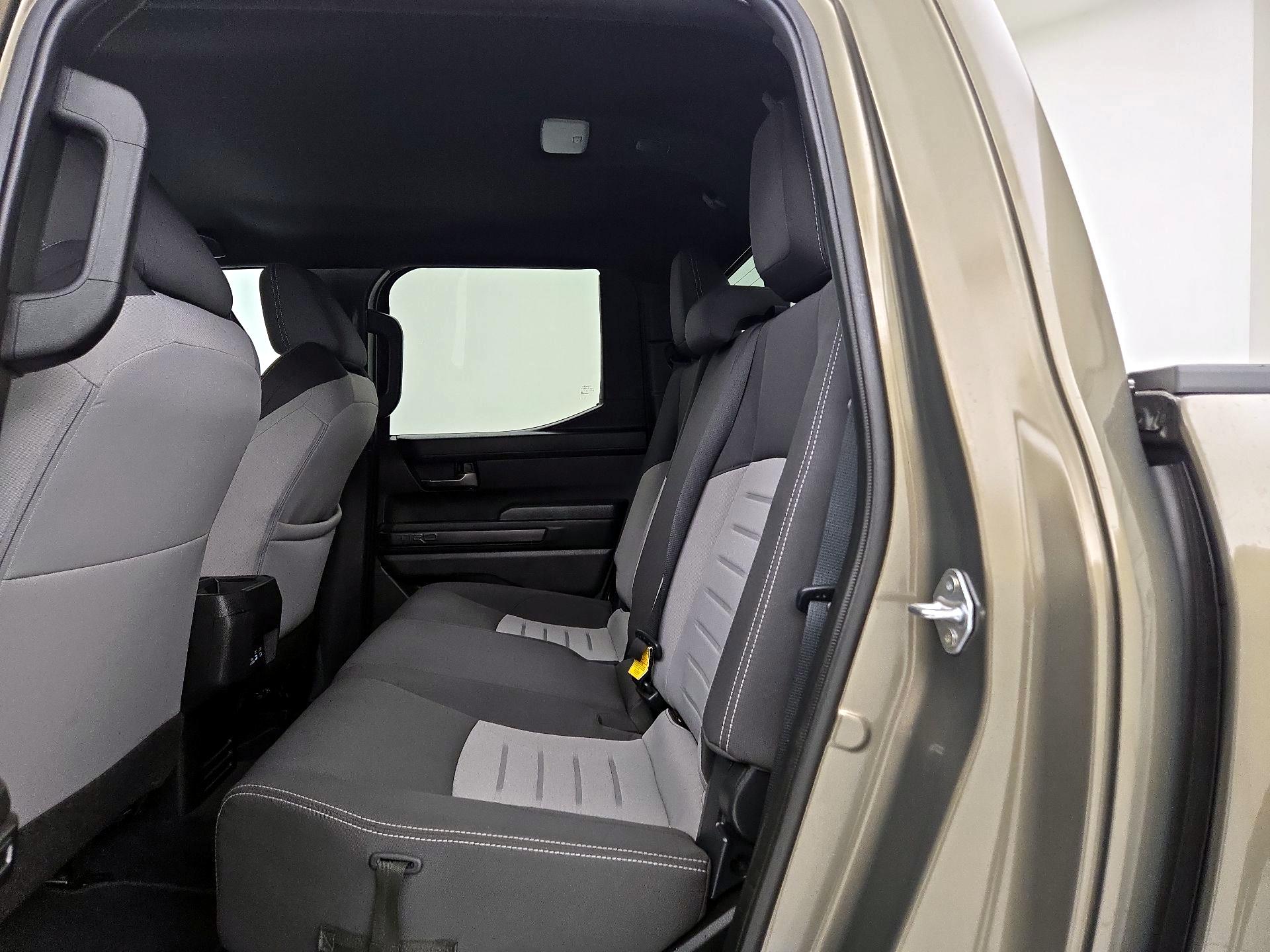 Thumbnail: 2024 Toyota Tacoma - 19